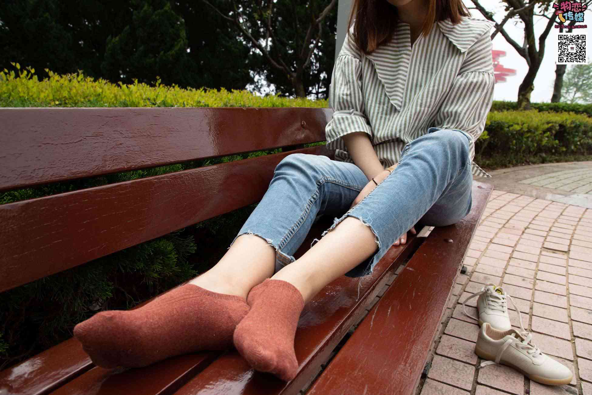 图片[87]-物恋传媒 No.014 高冷风格的大一小姐姐哦,小白鞋搭配粉色船袜 [237P] – 速更版-美库