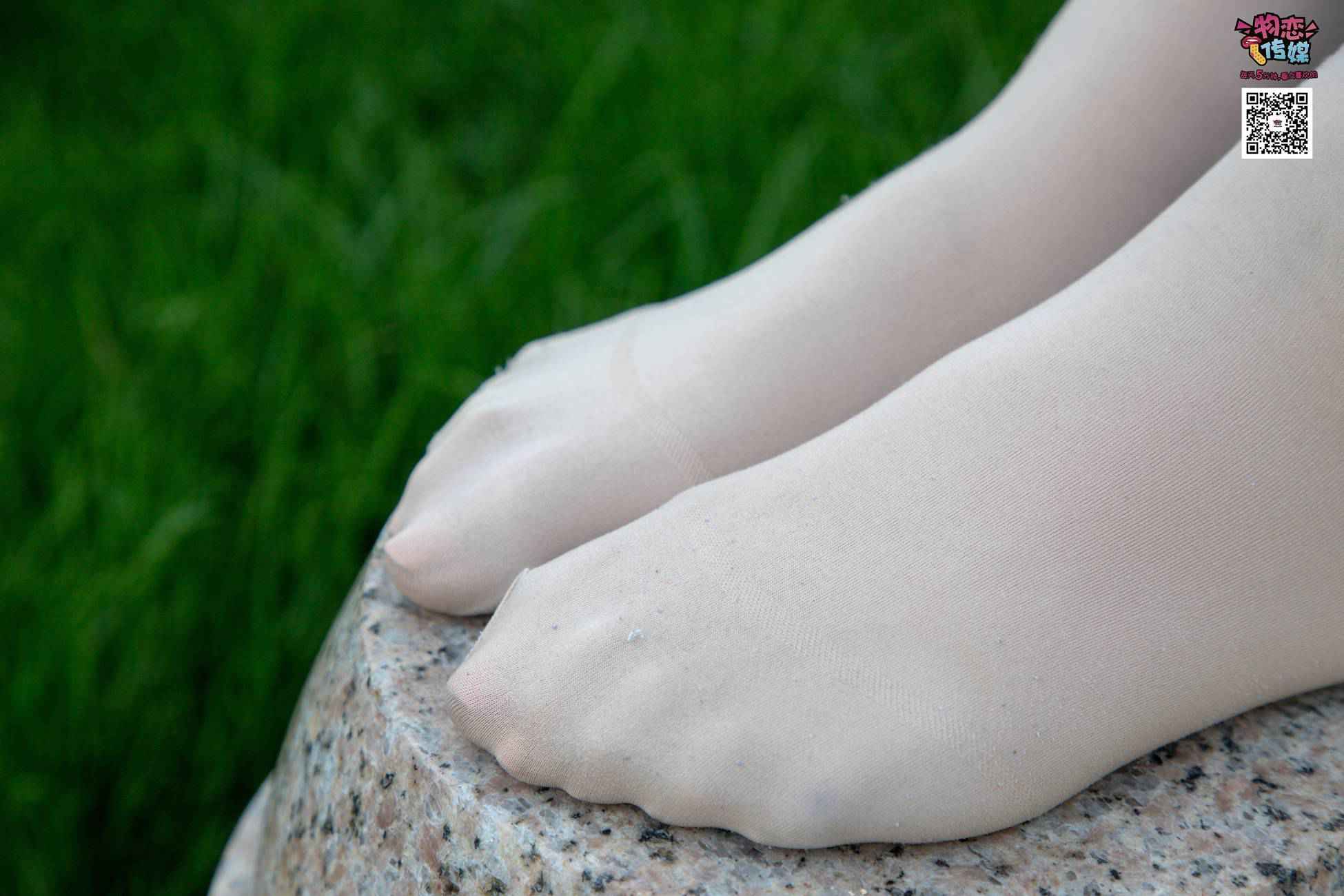 图片[76]-[物恋传媒] NO.015 书香气质女生，肉丝搭配白棉袜 [192P] – 速更版-美库