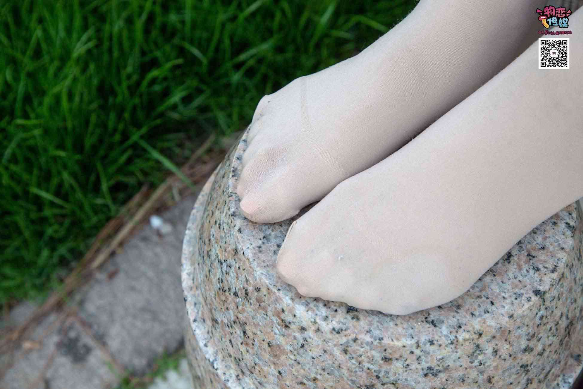 图片[82]-[物恋传媒] NO.015 书香气质女生，肉丝搭配白棉袜 [192P] – 速更版-美库