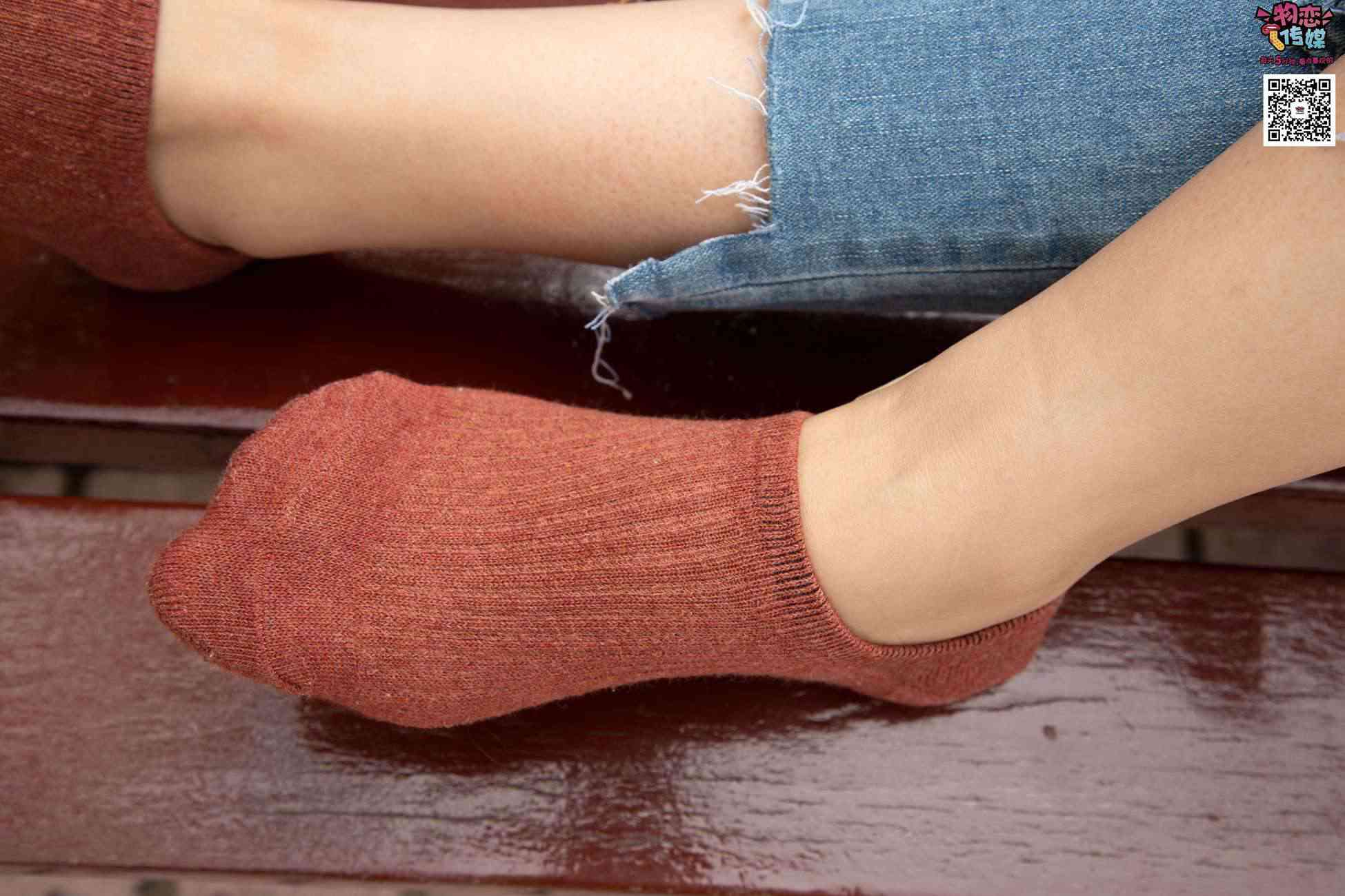 图片[113]-物恋传媒 No.014 高冷风格的大一小姐姐哦,小白鞋搭配粉色船袜 [237P] – 速更版-美库