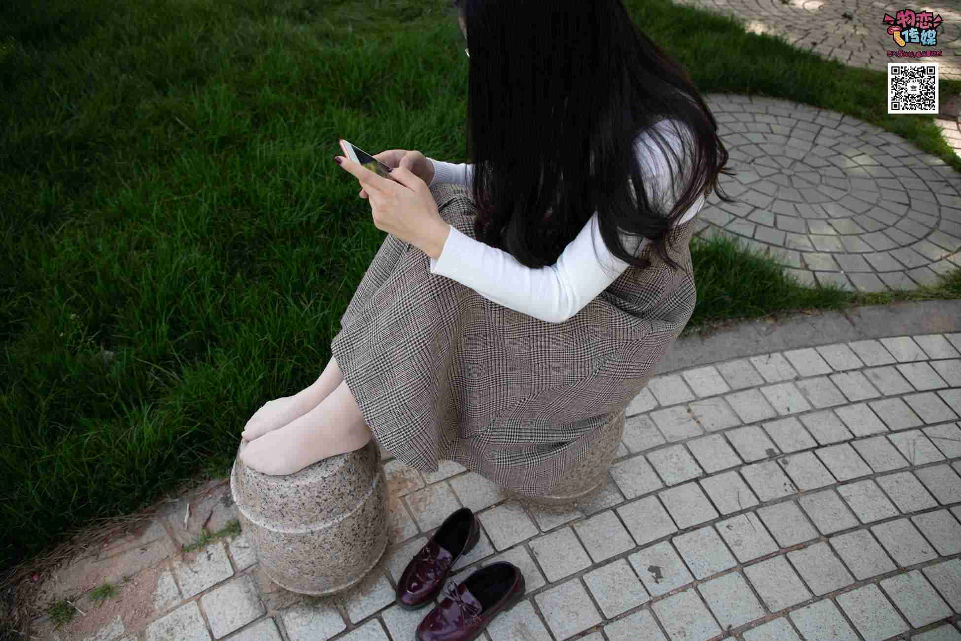 图片[109]-[物恋传媒] NO.015 书香气质女生，肉丝搭配白棉袜 [192P] – 速更版-美库