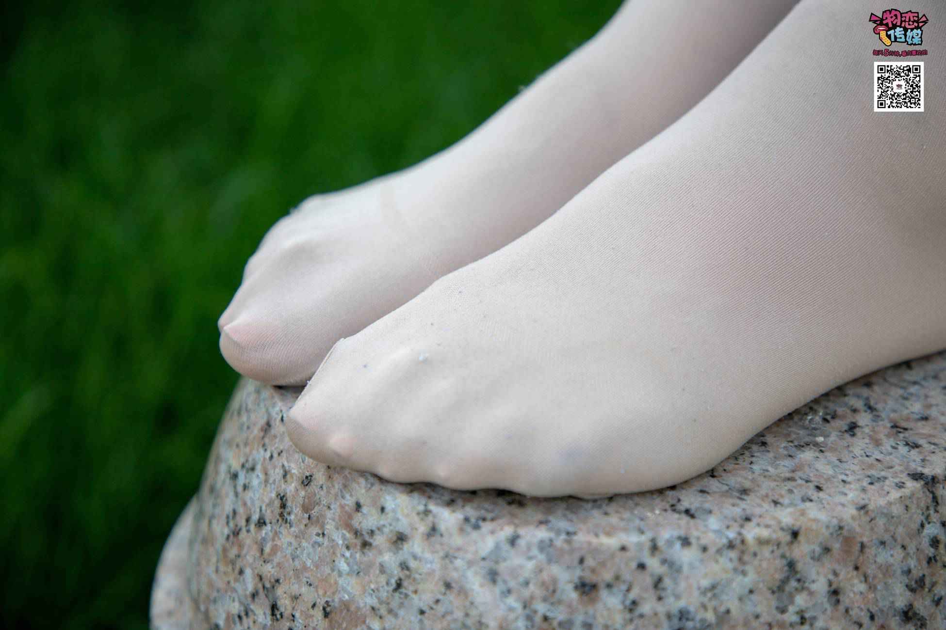 图片[120]-[物恋传媒] NO.015 书香气质女生，肉丝搭配白棉袜 [192P] – 速更版-美库