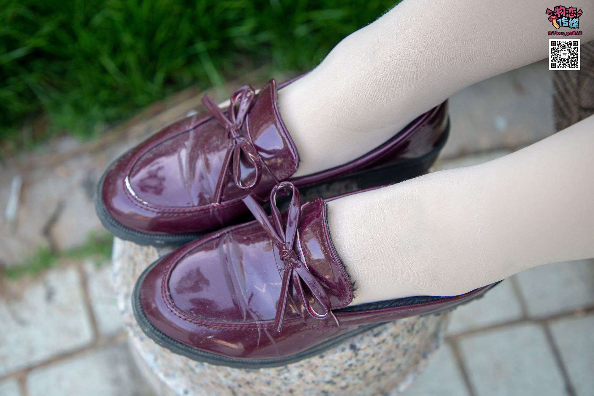 图片[128]-[物恋传媒] NO.015 书香气质女生，肉丝搭配白棉袜 [192P] – 速更版-美库