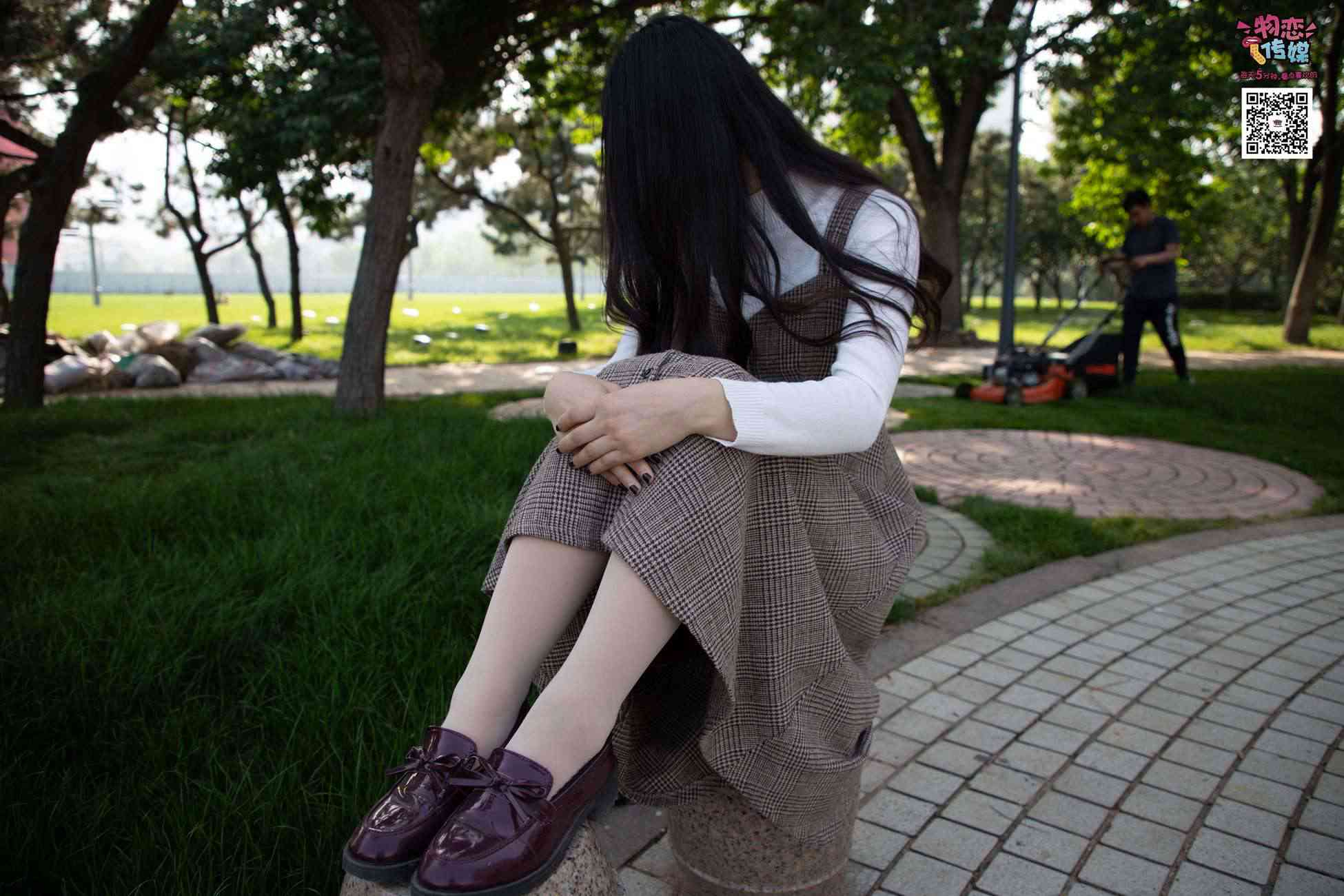 图片[138]-[物恋传媒] NO.015 书香气质女生，肉丝搭配白棉袜 [192P] – 速更版-美库