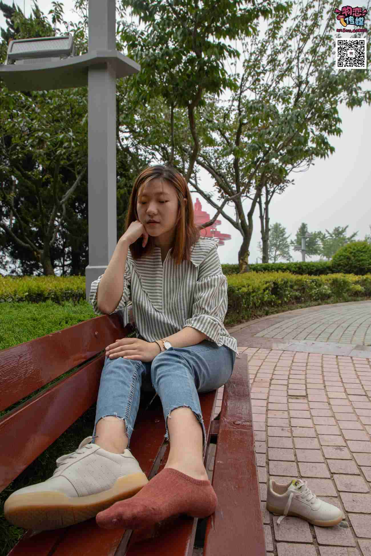 图片[157]-物恋传媒 No.014 高冷风格的大一小姐姐哦,小白鞋搭配粉色船袜 [237P] – 速更版-美库