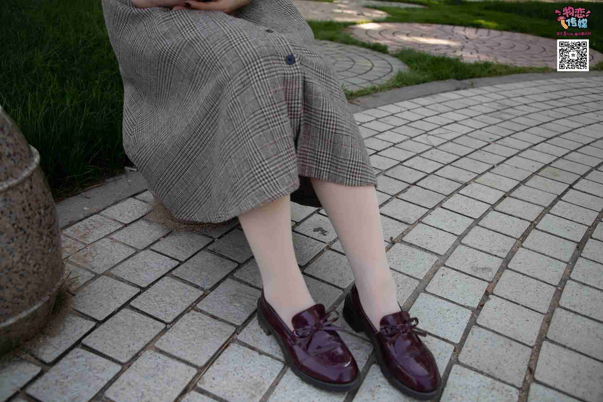 图片[156]-[物恋传媒] NO.015 书香气质女生，肉丝搭配白棉袜 [192P] – 速更版-美库