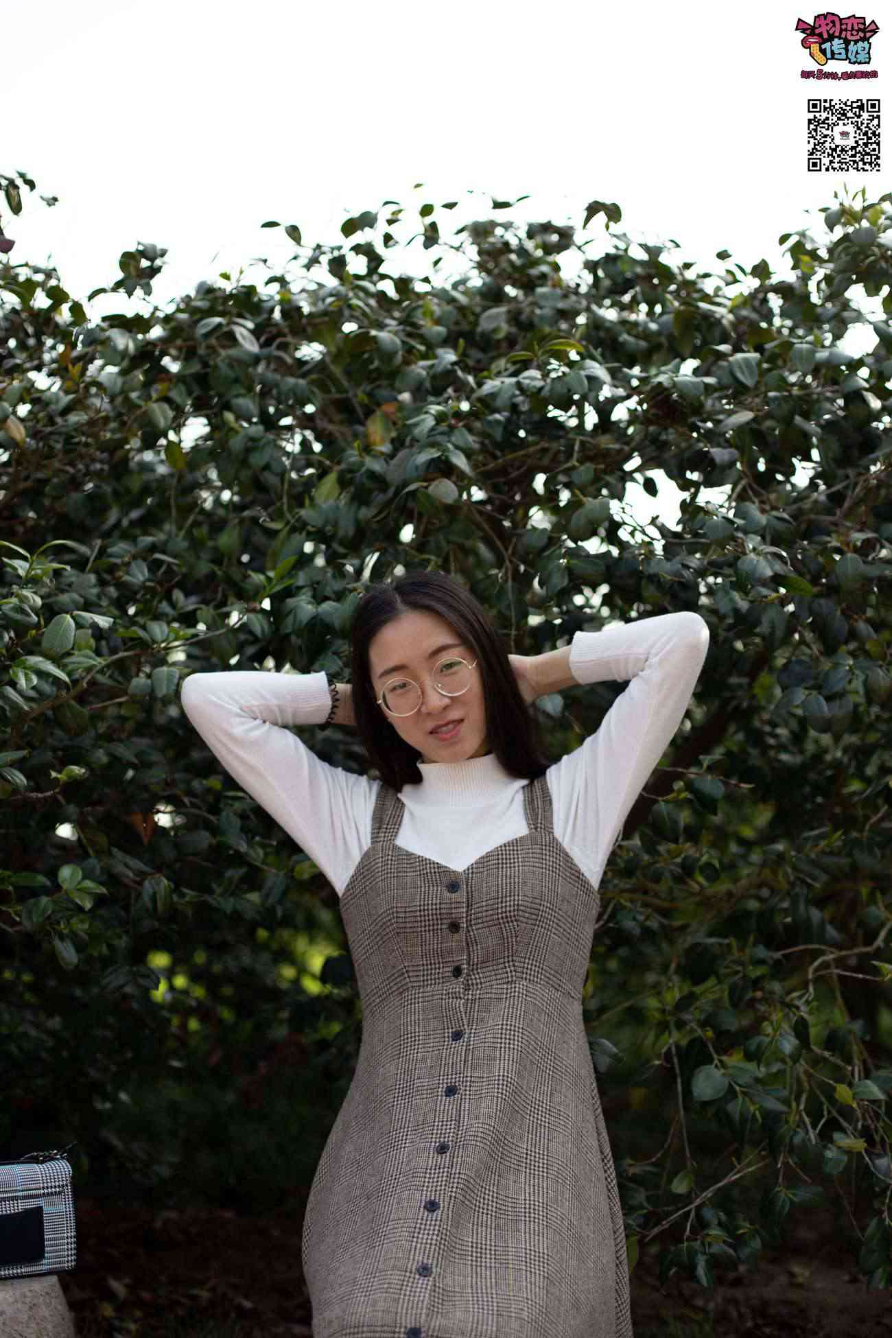 图片[177]-[物恋传媒] NO.015 书香气质女生，肉丝搭配白棉袜 [192P] – 速更版-美库