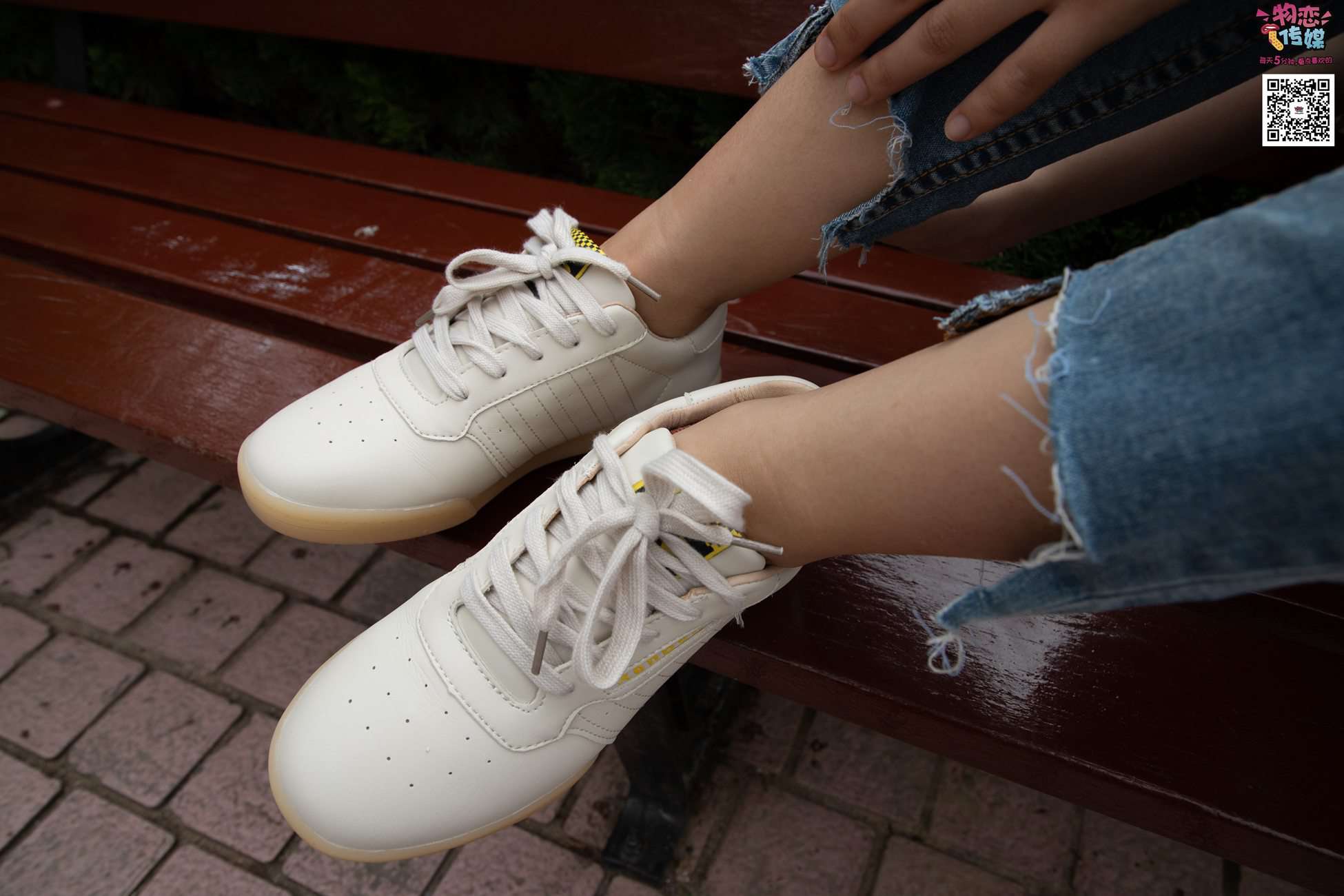 图片[190]-物恋传媒 No.014 高冷风格的大一小姐姐哦,小白鞋搭配粉色船袜 [237P] – 速更版-美库