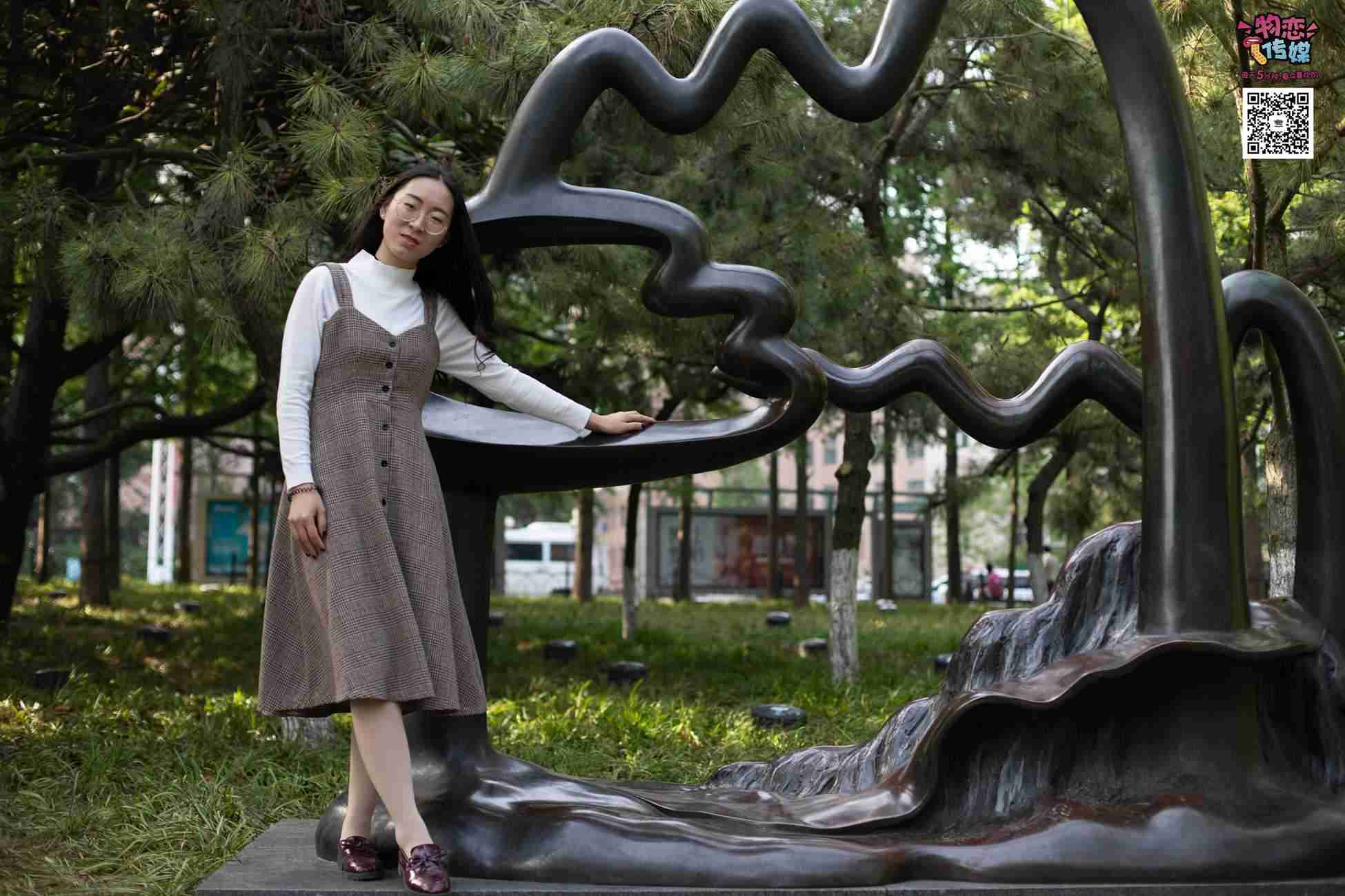 图片[190]-[物恋传媒] NO.015 书香气质女生，肉丝搭配白棉袜 [192P] – 速更版-美库