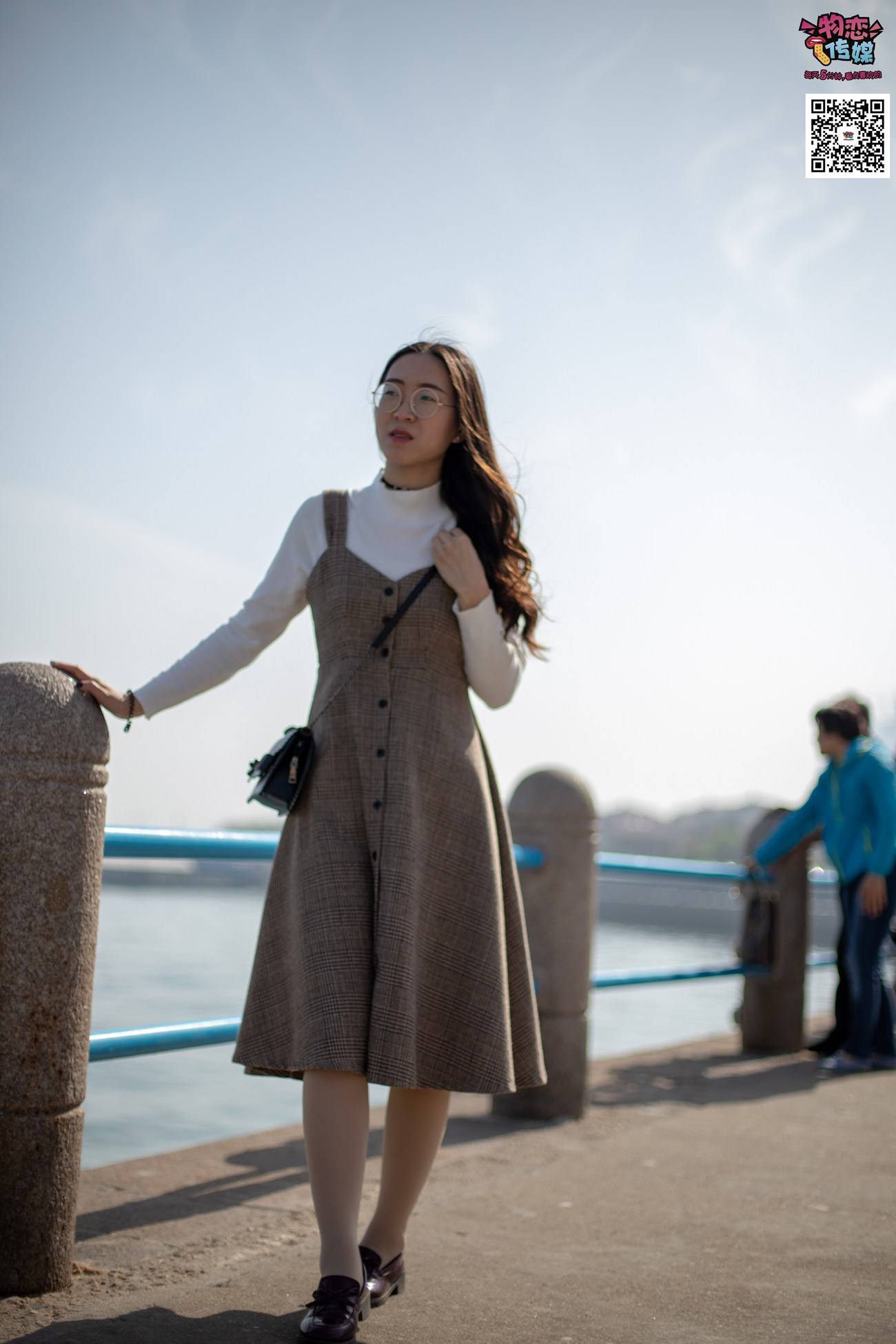 图片[193]-[物恋传媒] NO.015 书香气质女生，肉丝搭配白棉袜 [192P] – 速更版-美库