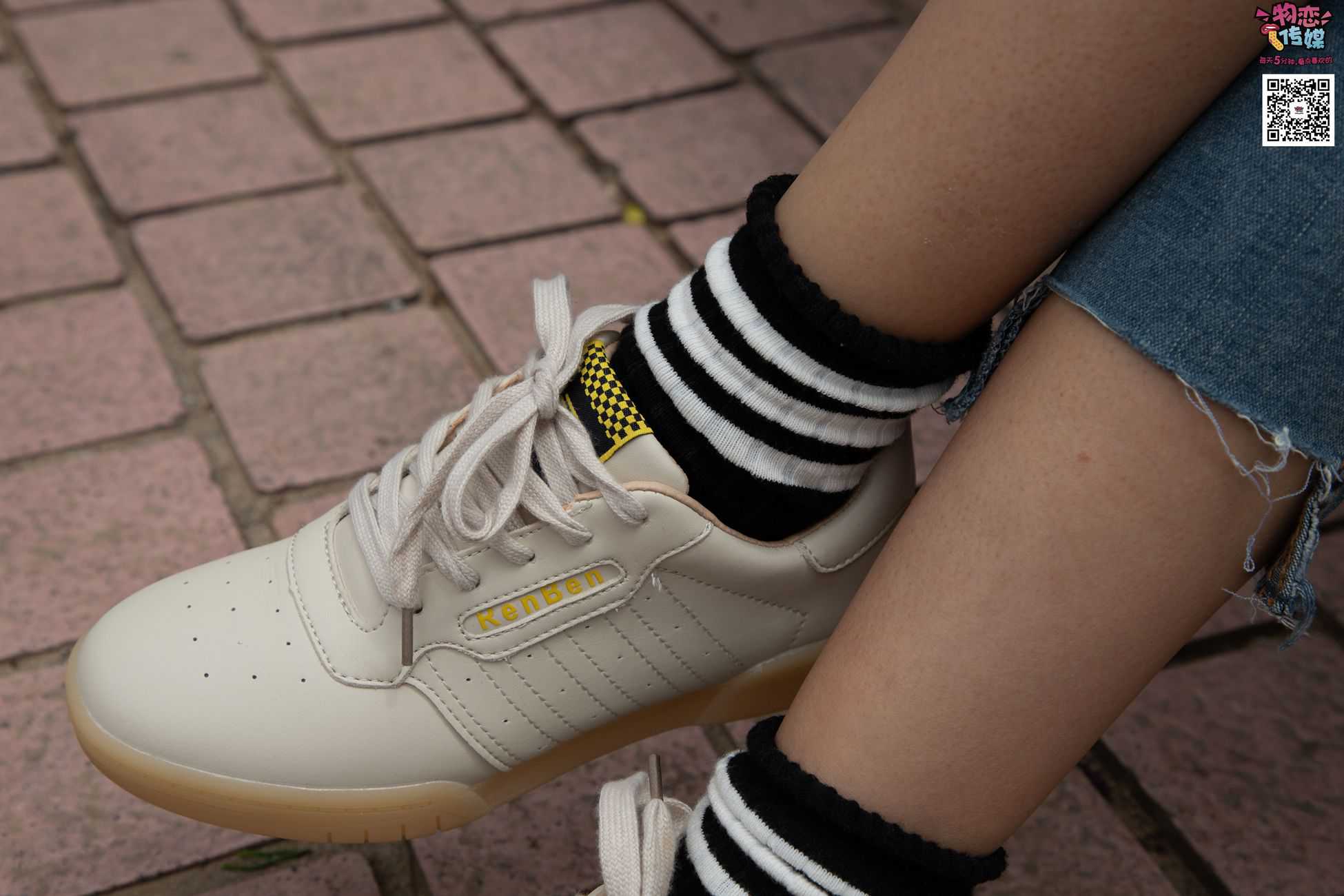 图片[226]-物恋传媒 No.014 高冷风格的大一小姐姐哦,小白鞋搭配粉色船袜 [237P] – 速更版-美库