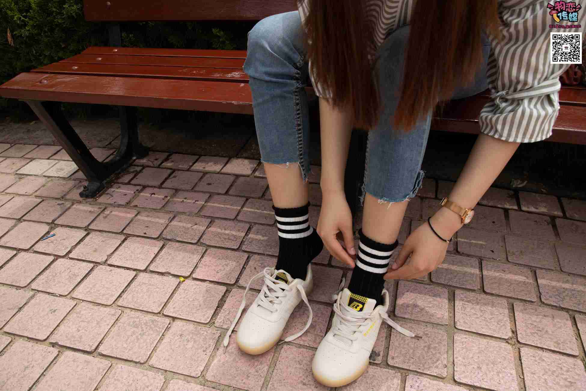 图片[237]-物恋传媒 No.014 高冷风格的大一小姐姐哦,小白鞋搭配粉色船袜 [237P] – 速更版-美库