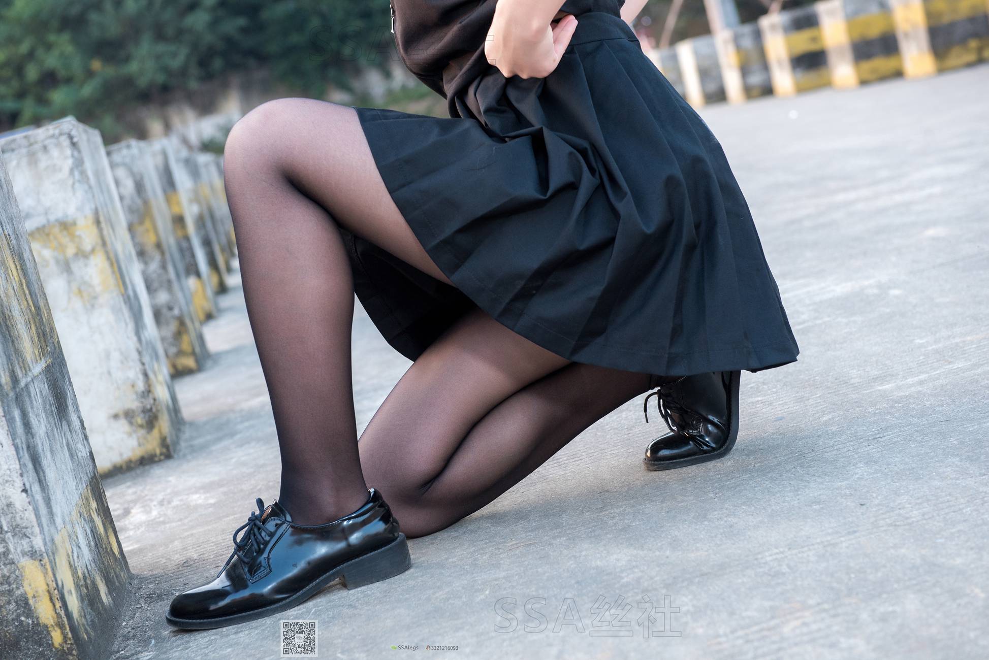 图片[26]-[SSA丝社]超清写真 NO.049 小凤 笑容甜美小凤逛街回家沙发小憩[99P] – 速更版-美库