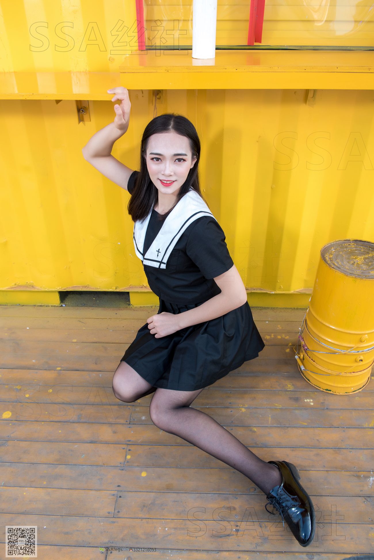 图片[77]-[SSA丝社]超清写真 NO.049 小凤 笑容甜美小凤逛街回家沙发小憩[99P] – 速更版-美库