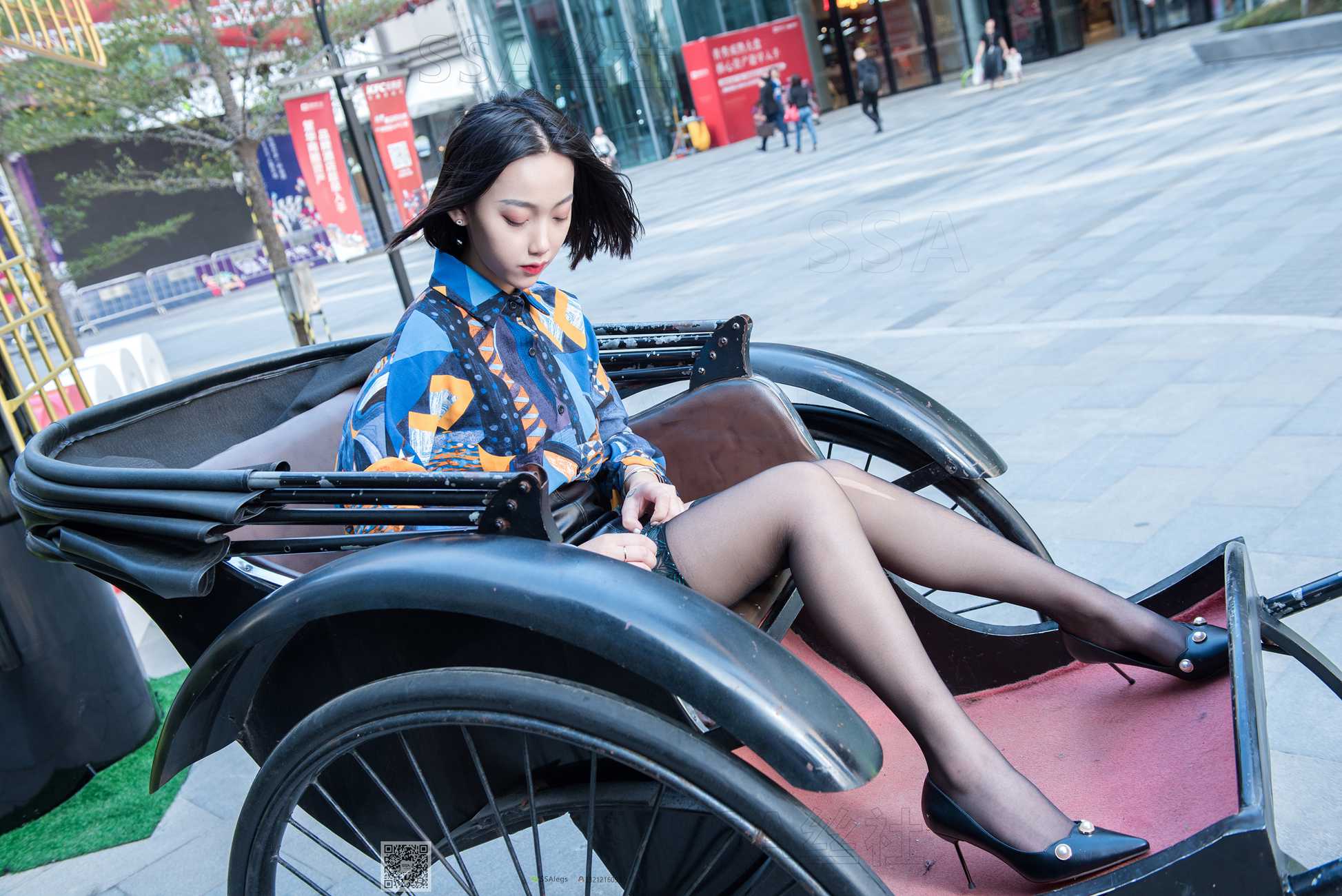 图片[25]-[SSA丝社]超清写真 NO.051 大大 街边盛开的孔雀翎[107P] – 速更版-美库