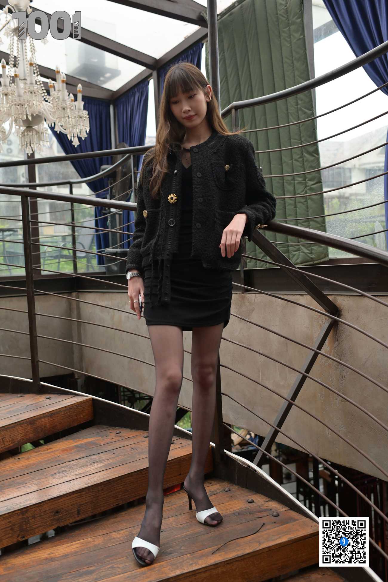 图片[63]-[IESS异思趣向] 一千零一夜 184 草莓《楼梯的拐角处1》[74P] – 速更版-美库