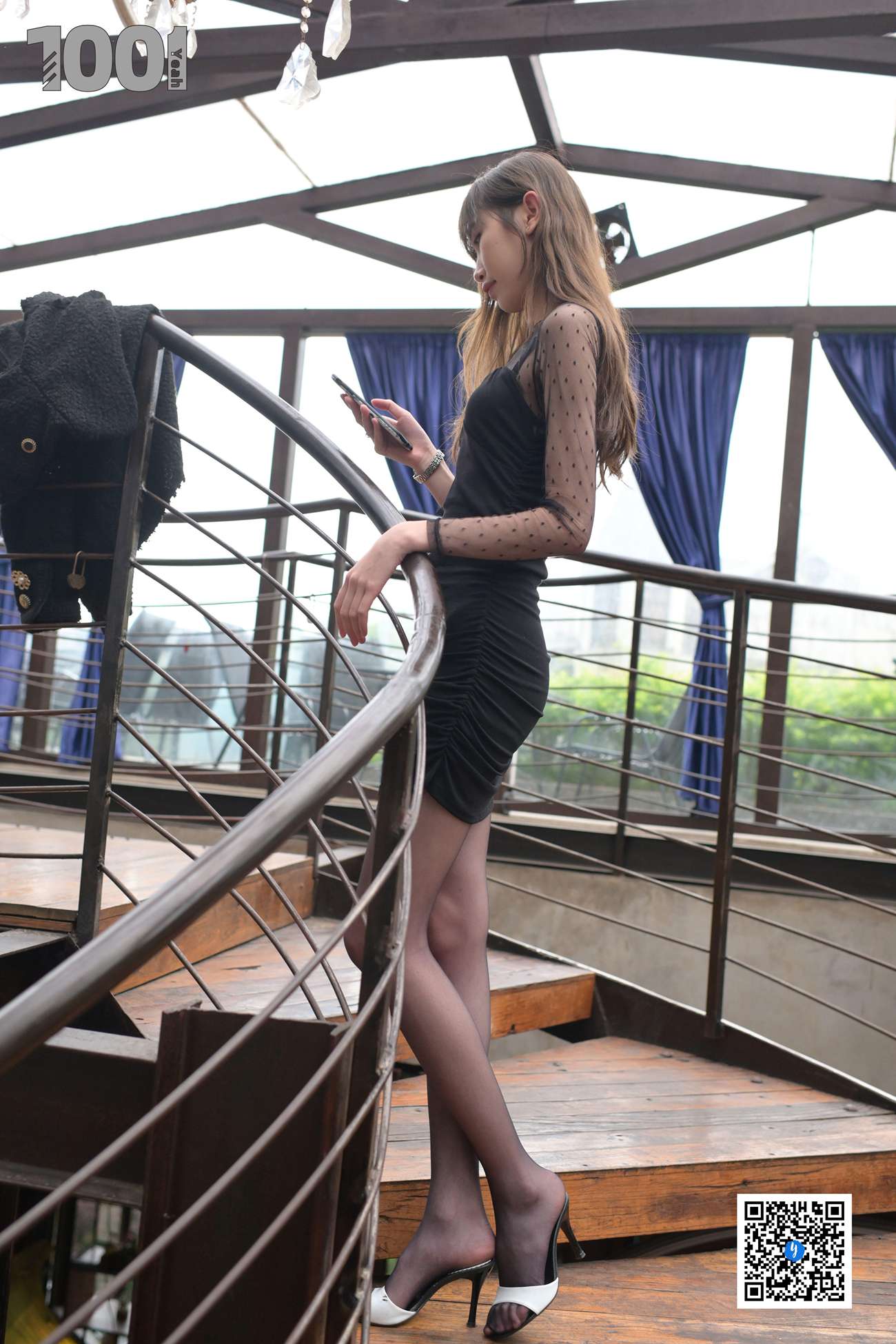 图片[74]-[IESS异思趣向] 一千零一夜 184 草莓《楼梯的拐角处1》[74P] – 速更版-美库