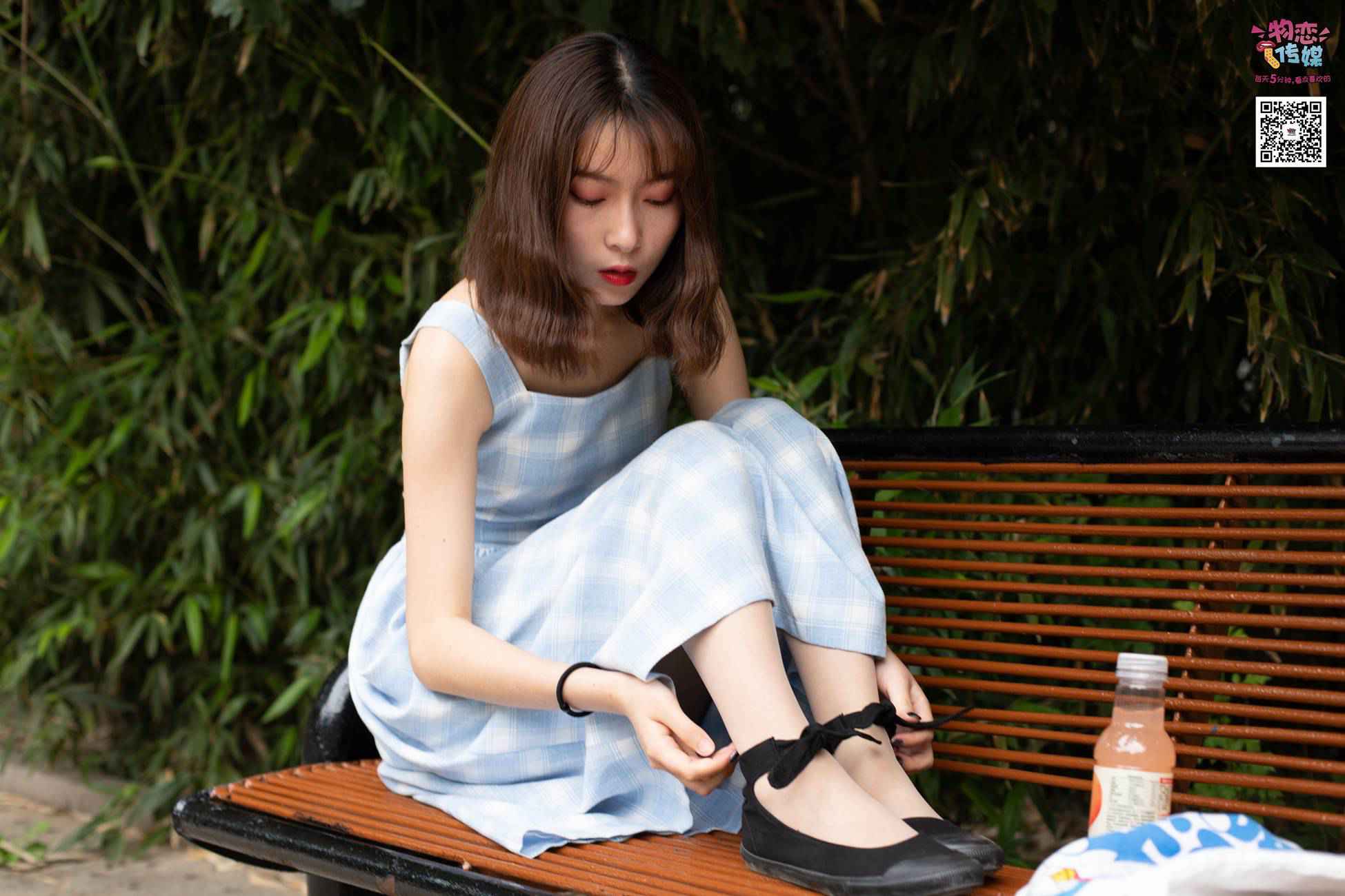 图片[23]-勿恋传媒 No.016 经典就是不需挑片,透明肉丝配清纯白棉袜 [300P] – 速更版-美库