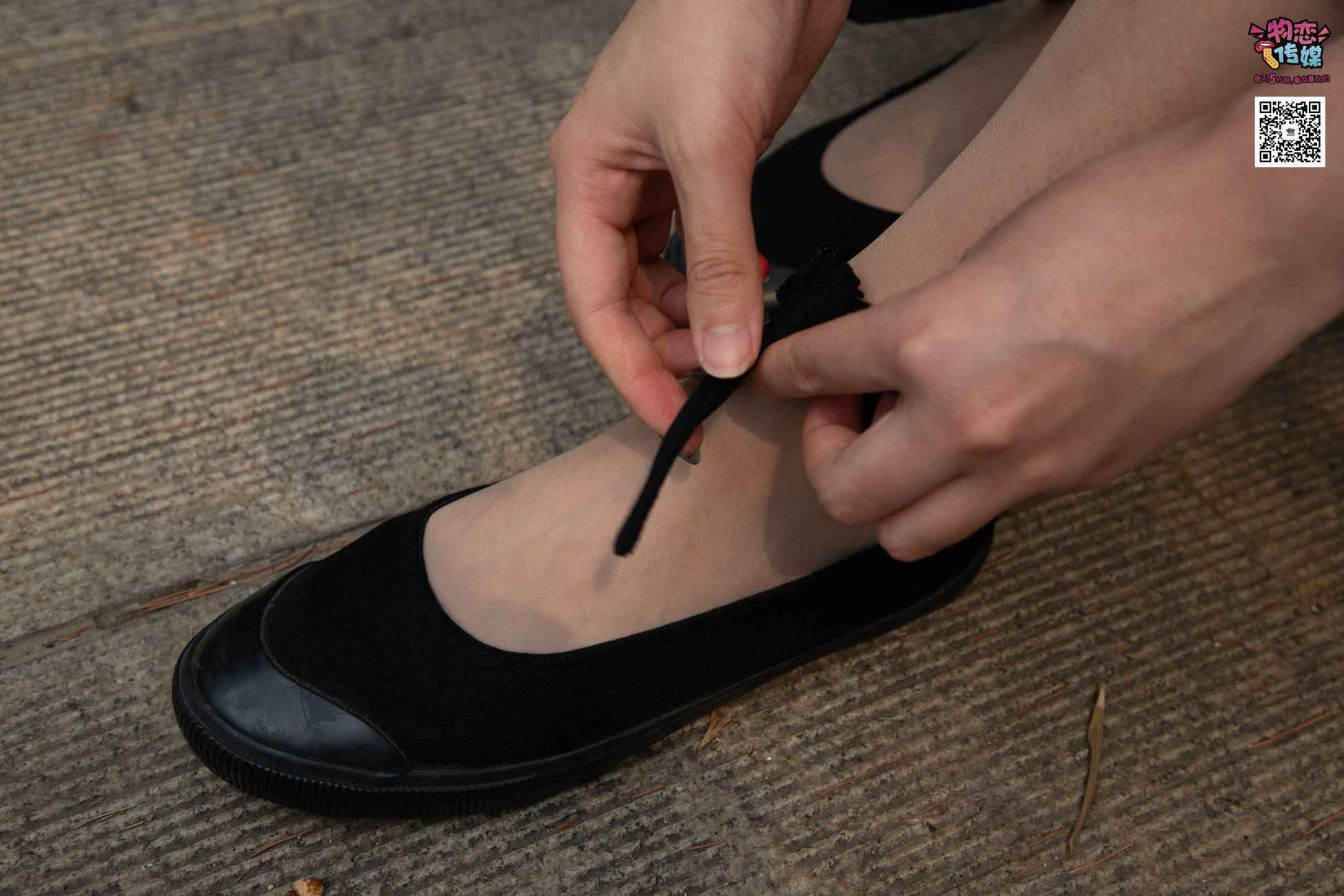 图片[96]-勿恋传媒 No.016 经典就是不需挑片,透明肉丝配清纯白棉袜 [300P] – 速更版-美库