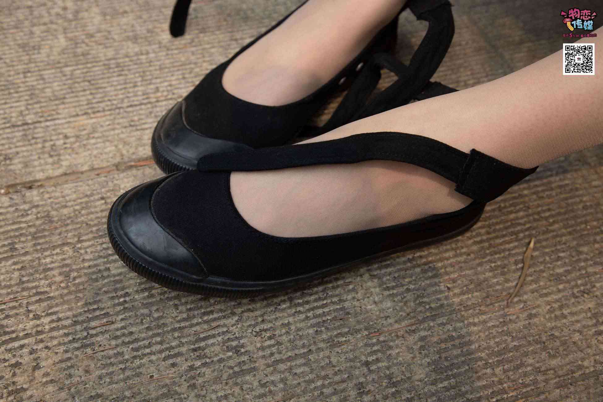 图片[100]-勿恋传媒 No.016 经典就是不需挑片,透明肉丝配清纯白棉袜 [300P] – 速更版-美库