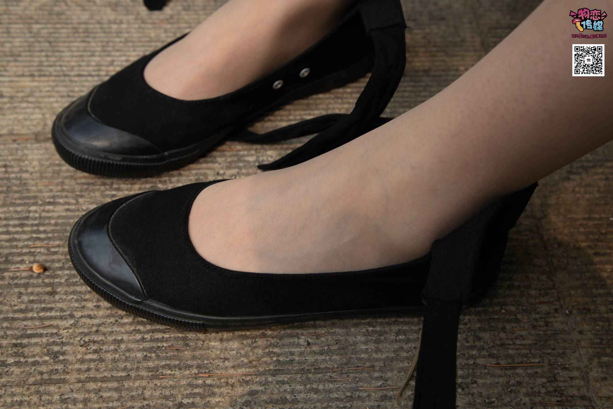 图片[101]-勿恋传媒 No.016 经典就是不需挑片,透明肉丝配清纯白棉袜 [300P] – 速更版-美库