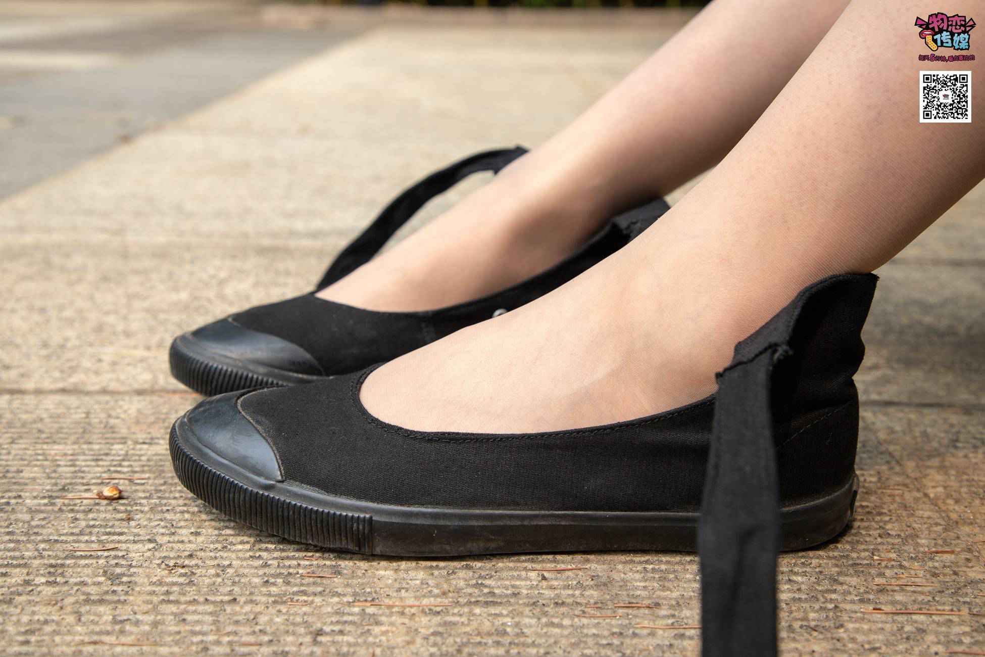 图片[102]-勿恋传媒 No.016 经典就是不需挑片,透明肉丝配清纯白棉袜 [300P] – 速更版-美库