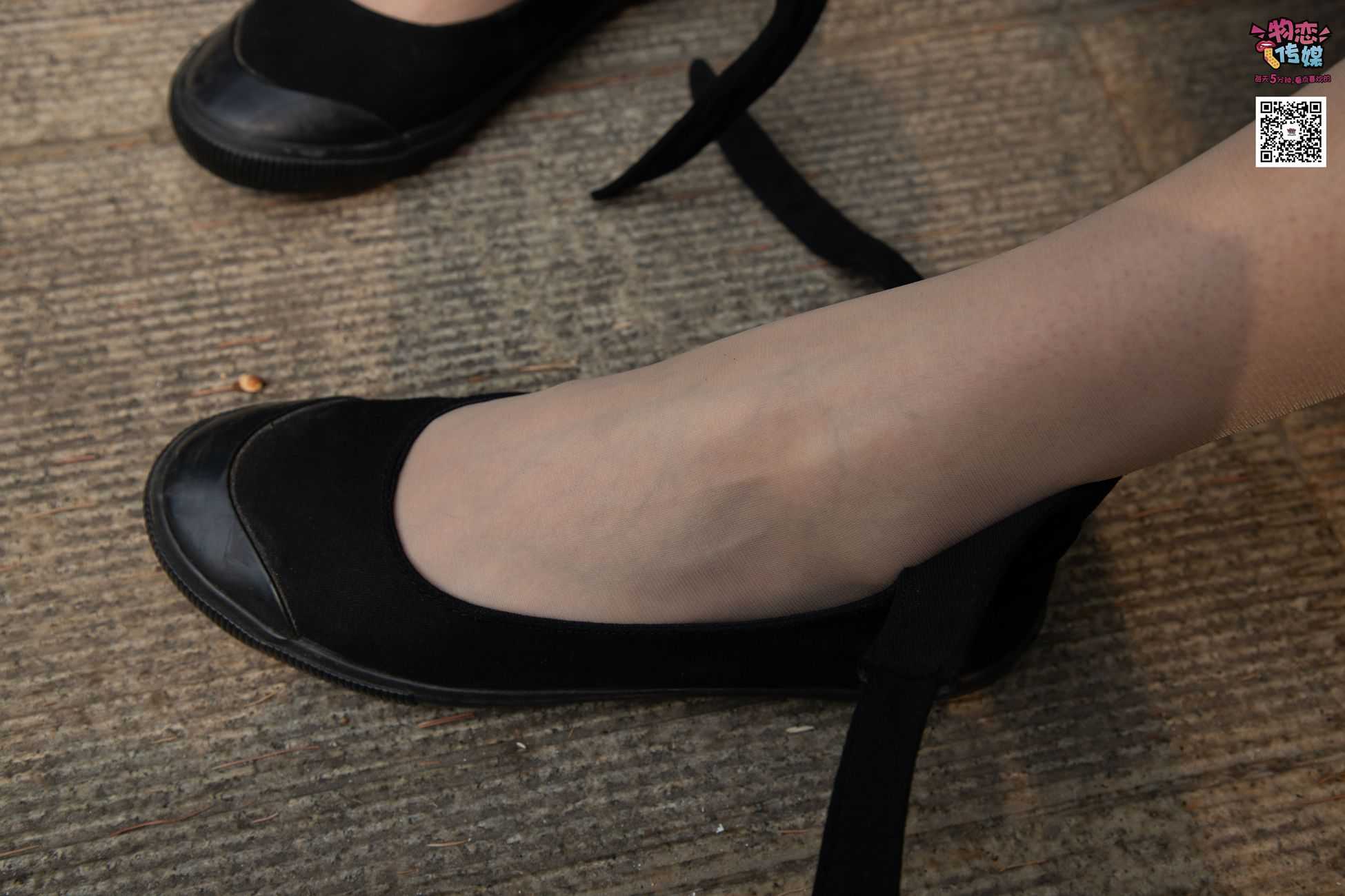 图片[104]-勿恋传媒 No.016 经典就是不需挑片,透明肉丝配清纯白棉袜 [300P] – 速更版-美库