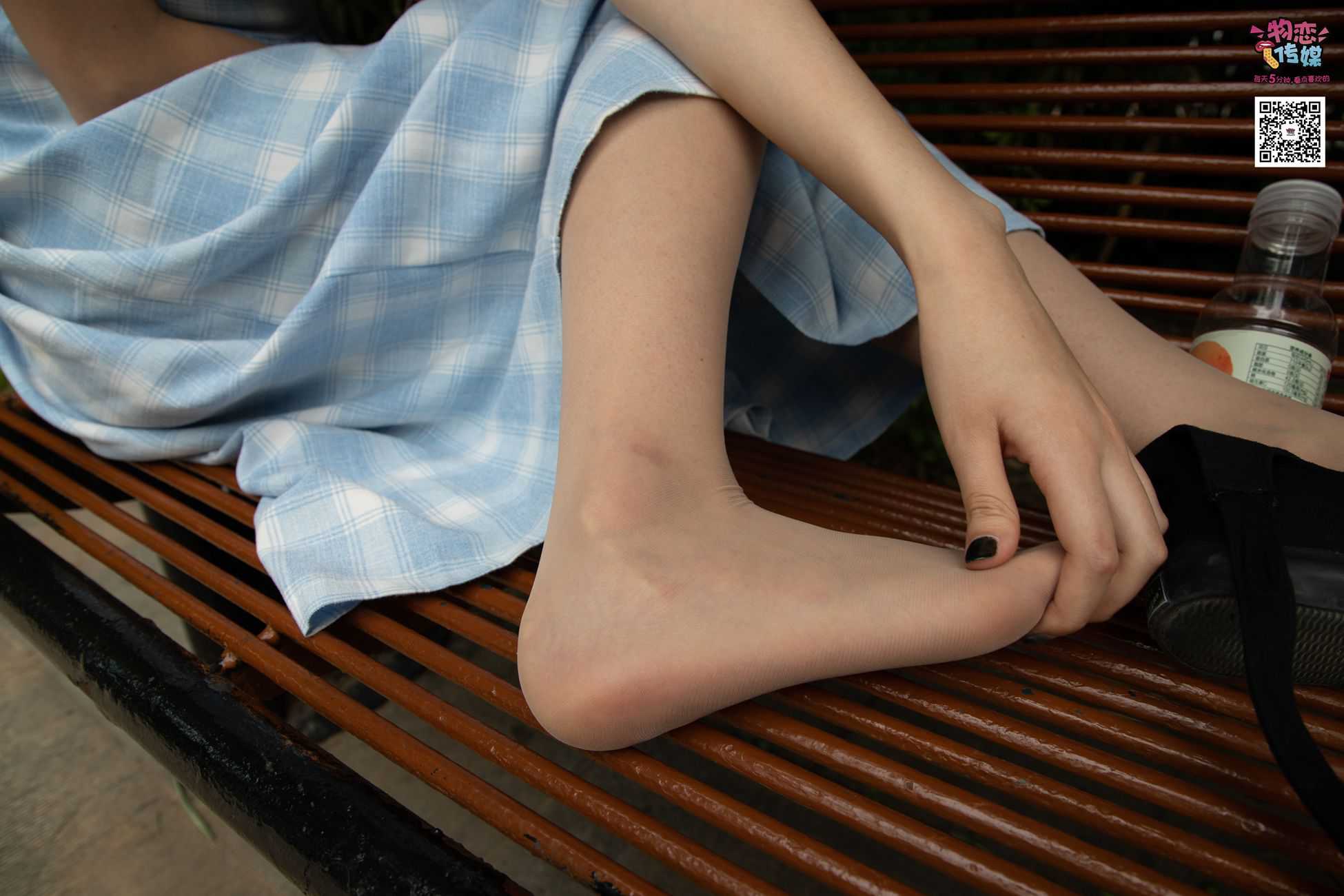 图片[111]-勿恋传媒 No.016 经典就是不需挑片,透明肉丝配清纯白棉袜 [300P] – 速更版-美库