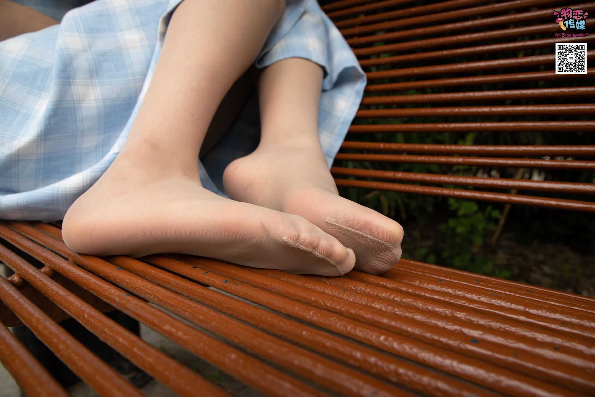 图片[140]-勿恋传媒 No.016 经典就是不需挑片,透明肉丝配清纯白棉袜 [300P] – 速更版-美库