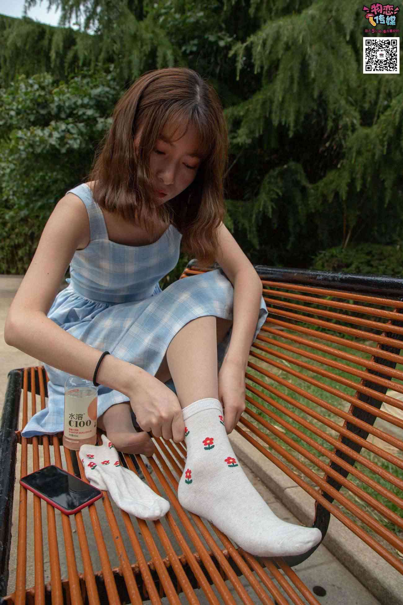 图片[199]-勿恋传媒 No.016 经典就是不需挑片,透明肉丝配清纯白棉袜 [300P] – 速更版-美库