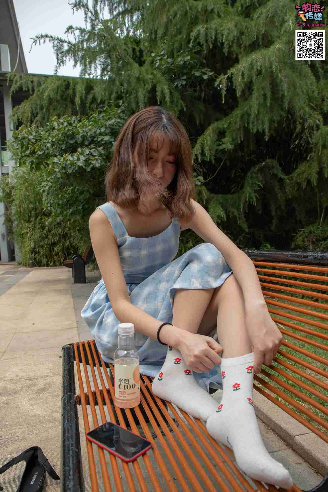 图片[205]-勿恋传媒 No.016 经典就是不需挑片,透明肉丝配清纯白棉袜 [300P] – 速更版-美库