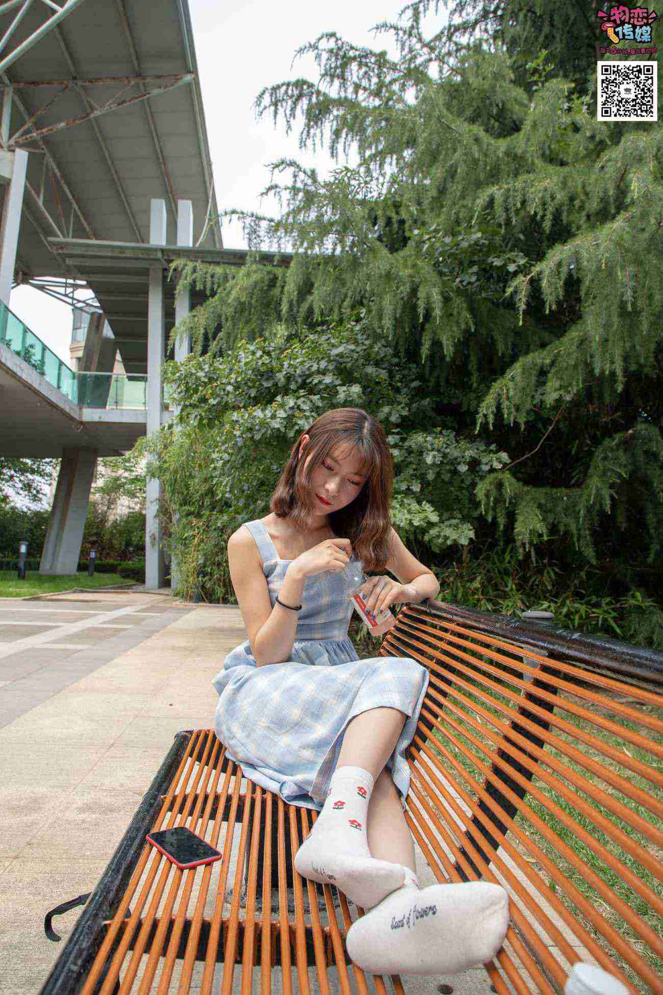 图片[220]-勿恋传媒 No.016 经典就是不需挑片,透明肉丝配清纯白棉袜 [300P] – 速更版-美库