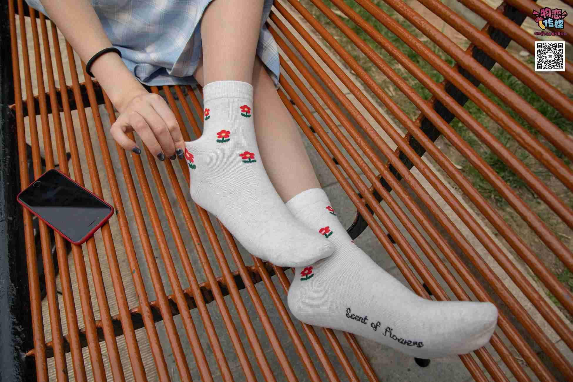 图片[225]-勿恋传媒 No.016 经典就是不需挑片,透明肉丝配清纯白棉袜 [300P] – 速更版-美库