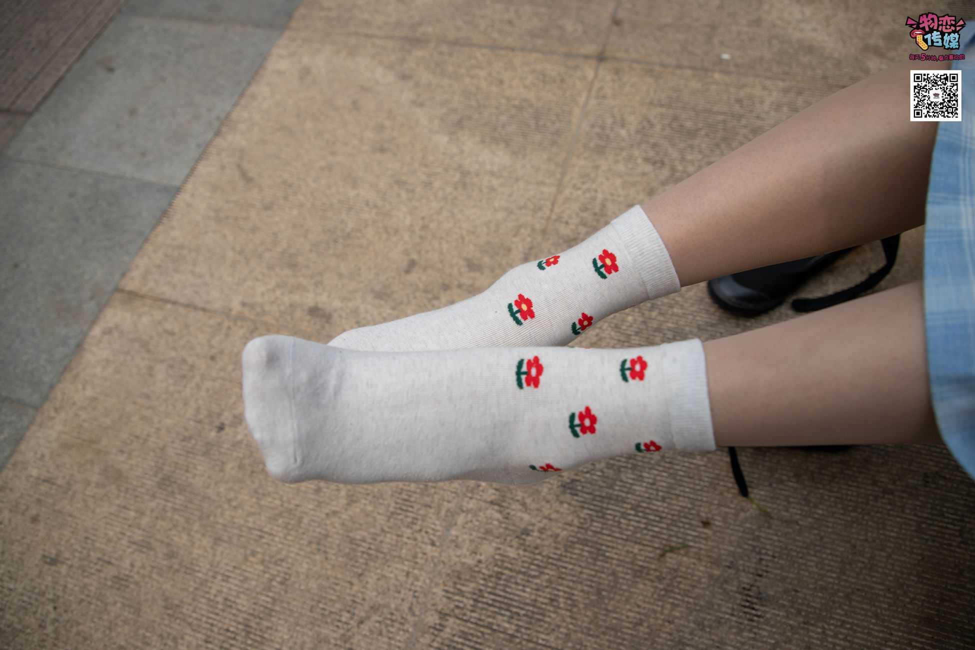 图片[235]-勿恋传媒 No.016 经典就是不需挑片,透明肉丝配清纯白棉袜 [300P] – 速更版-美库