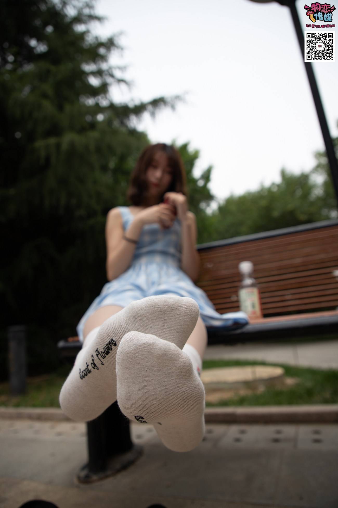 图片[245]-勿恋传媒 No.016 经典就是不需挑片,透明肉丝配清纯白棉袜 [300P] – 速更版-美库