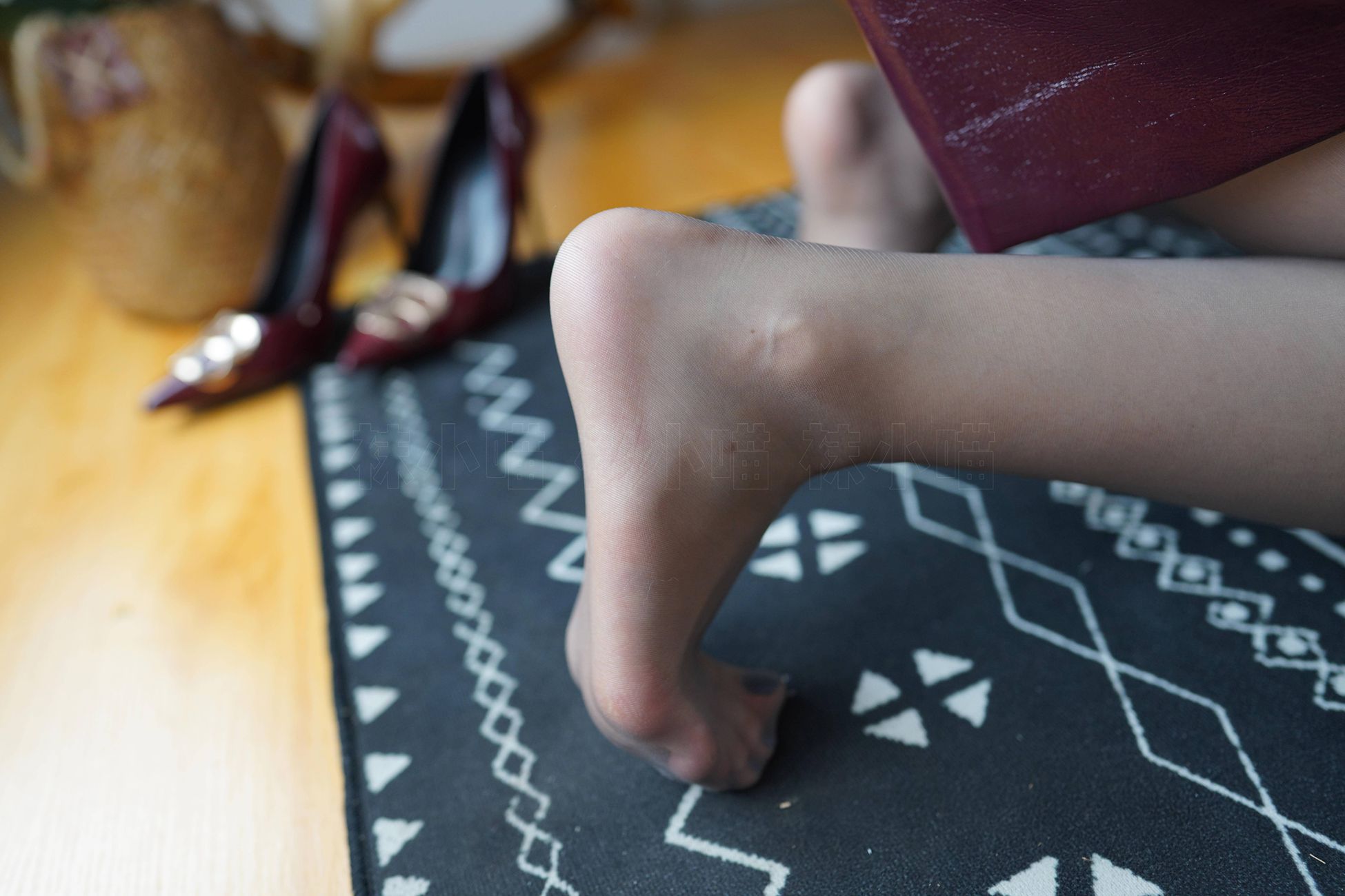 图片[19]-[kittyWawa袜小喵]KT288 摇摇椅[82P] – 速更版-美库