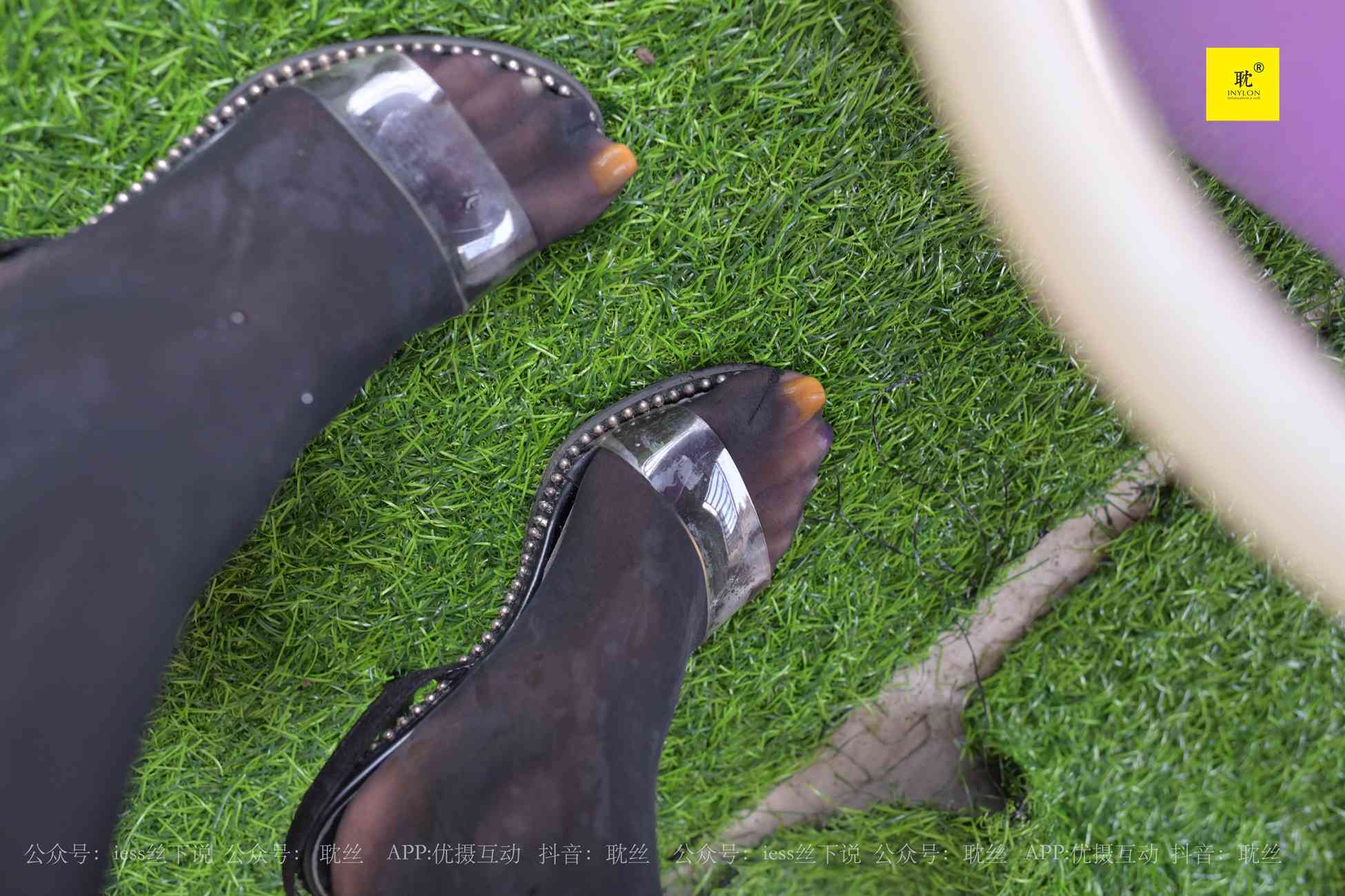 图片[46]-[IESS异思趣向]030 第N种幻想之《邻居家借水》② 梅子[99P] – 速更版-美库