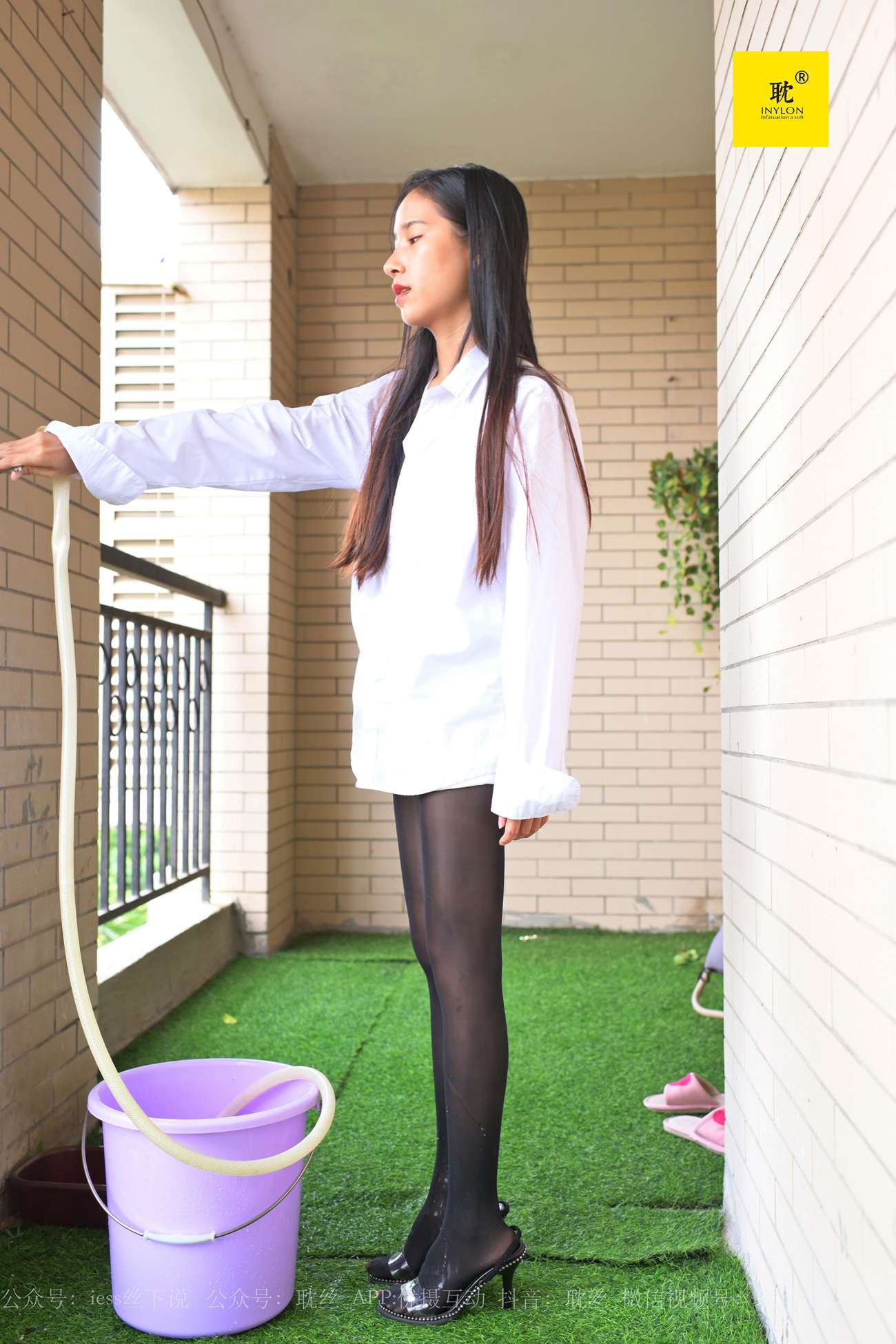 图片[52]-[IESS异思趣向]030 第N种幻想之《邻居家借水》② 梅子[99P] – 速更版-美库