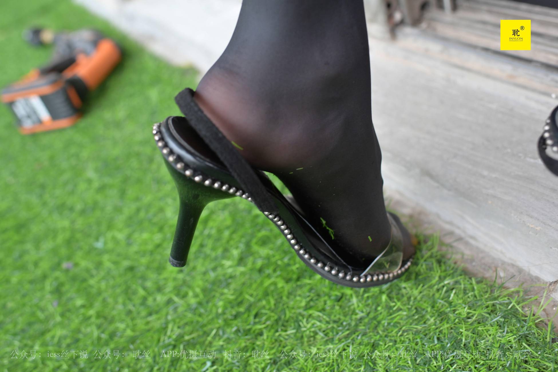 图片[89]-[IESS异思趣向]030 第N种幻想之《邻居家借水》② 梅子[99P] – 速更版-美库