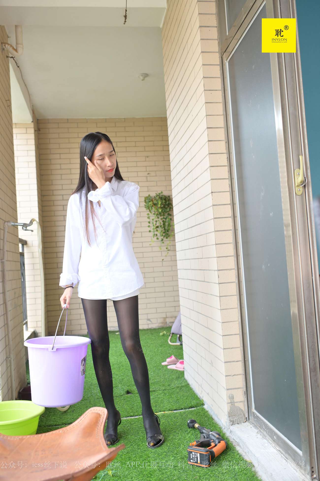 图片[93]-[IESS异思趣向]030 第N种幻想之《邻居家借水》② 梅子[99P] – 速更版-美库