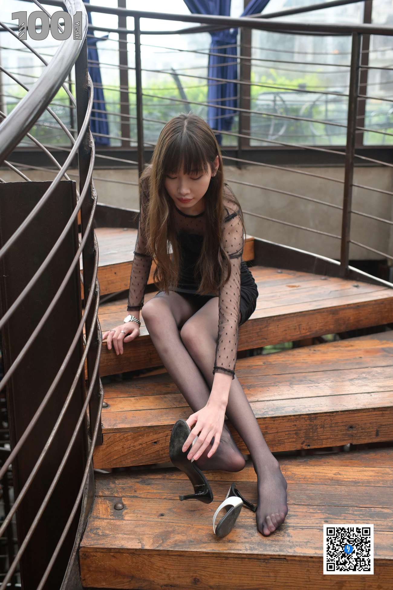 图片[15]-[IESS异思趣向] 一千零一夜 185 草莓《楼梯的拐角处2》[70P] – 速更版-美库