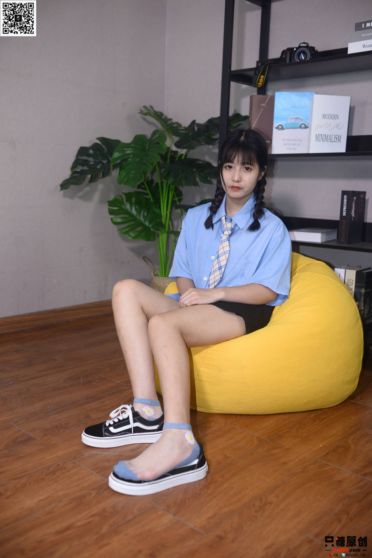 图片[31]-[只糖原创]NO.344 孙怡 星星是月亮一眨眼的温柔[165P] – 速更版-美库