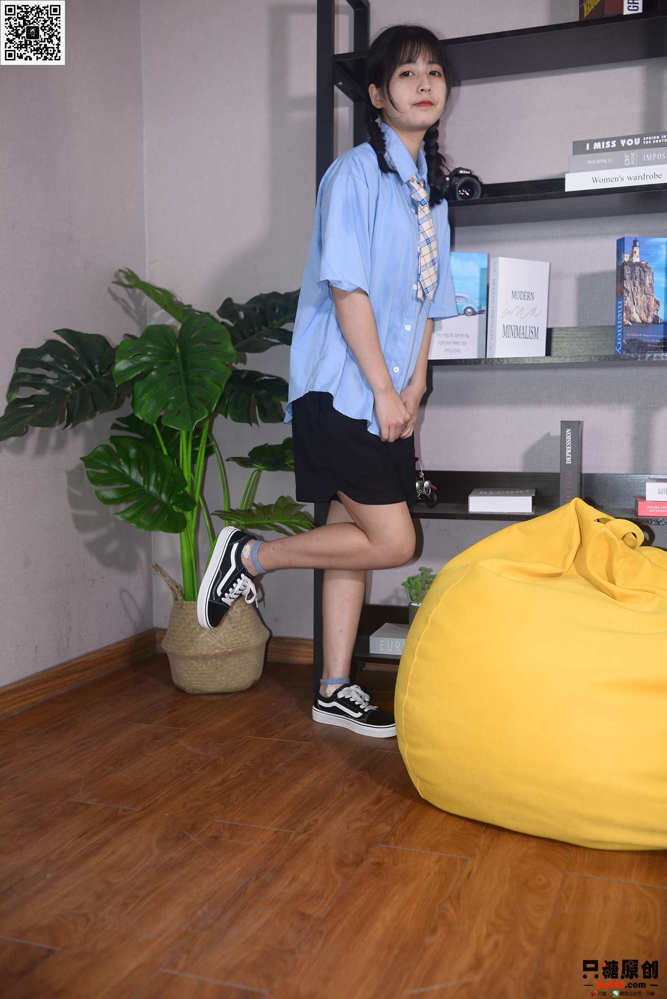 图片[44]-[只糖原创]NO.344 孙怡 星星是月亮一眨眼的温柔[165P] – 速更版-美库