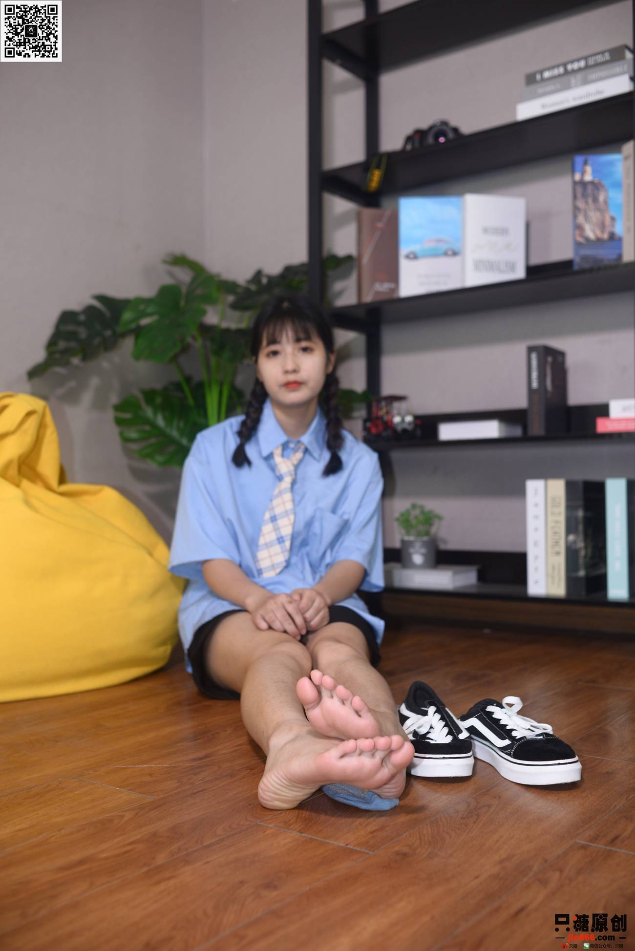 图片[81]-[只糖原创]NO.344 孙怡 星星是月亮一眨眼的温柔[165P] – 速更版-美库