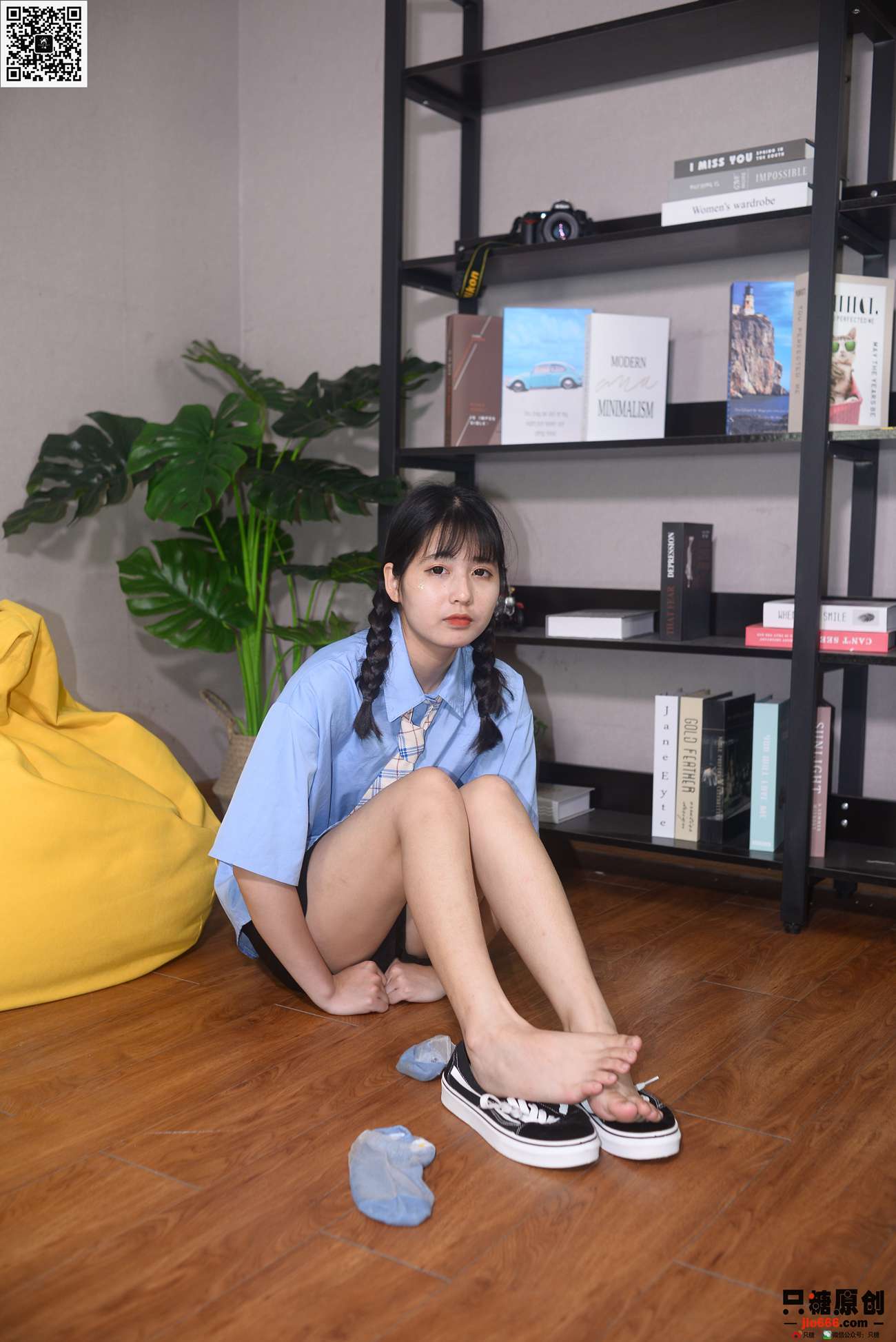 图片[93]-[只糖原创]NO.344 孙怡 星星是月亮一眨眼的温柔[165P] – 速更版-美库