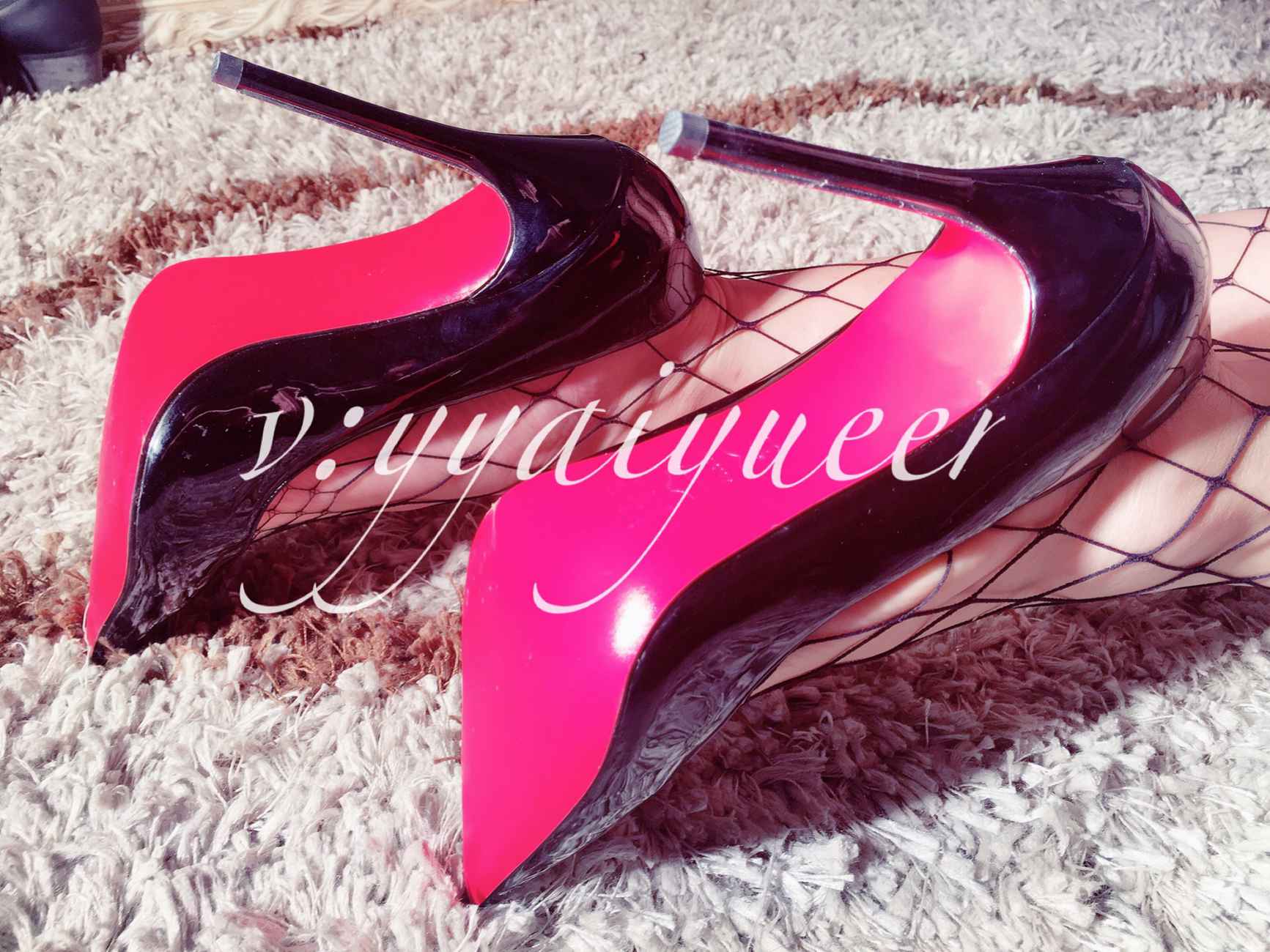 图片[22]-丝月神 006 皮裤细带高跟网袜[55P] – 速更版-美库