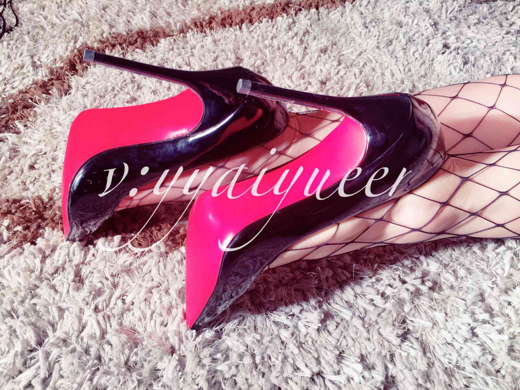 图片[23]-丝月神 006 皮裤细带高跟网袜[55P] – 速更版-美库