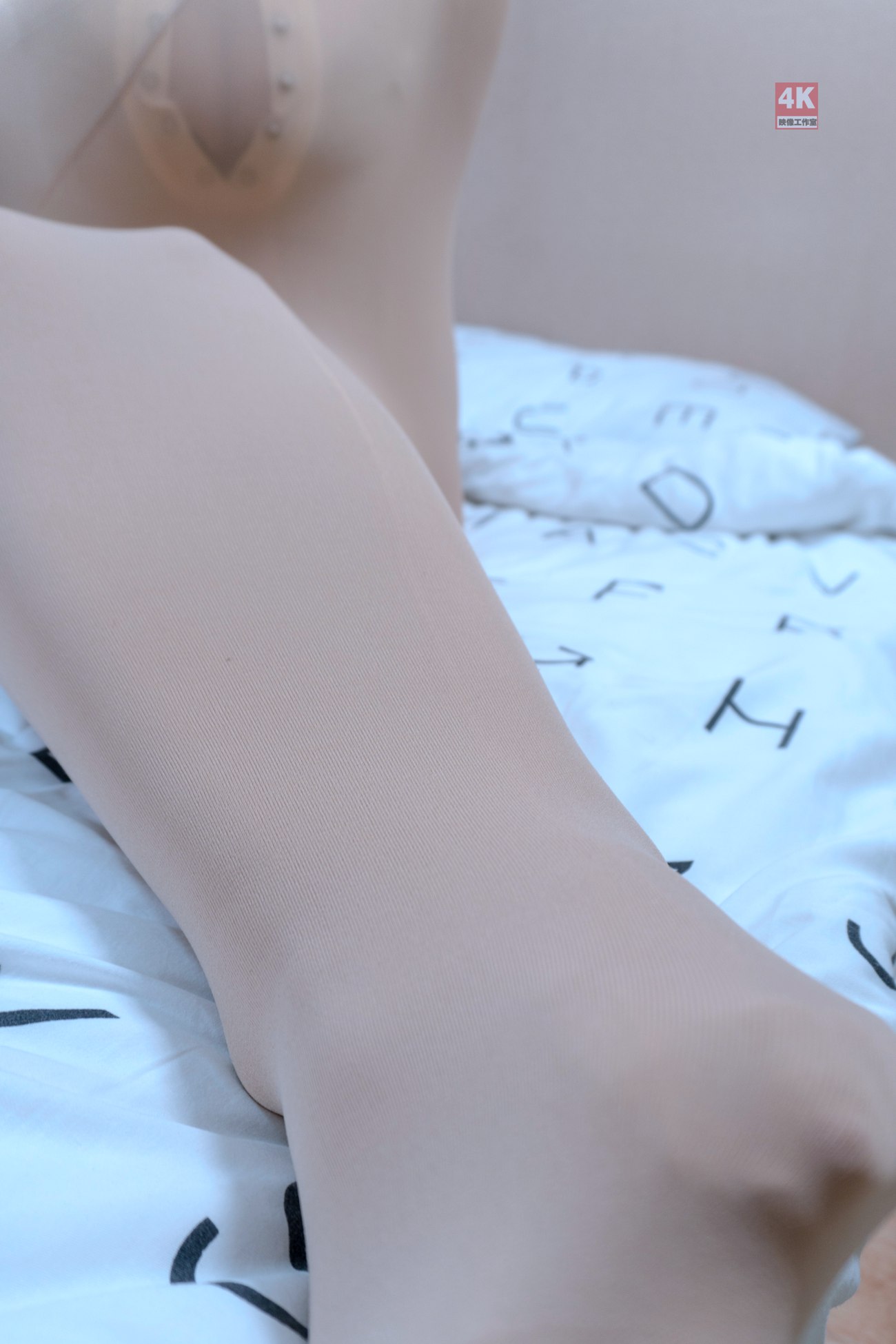 图片[53]-[Ligui丽柜]网络丽人 2021.07.05 Model《光滑丝袜茧》奈沐子[52+1P] – 速更版-美库