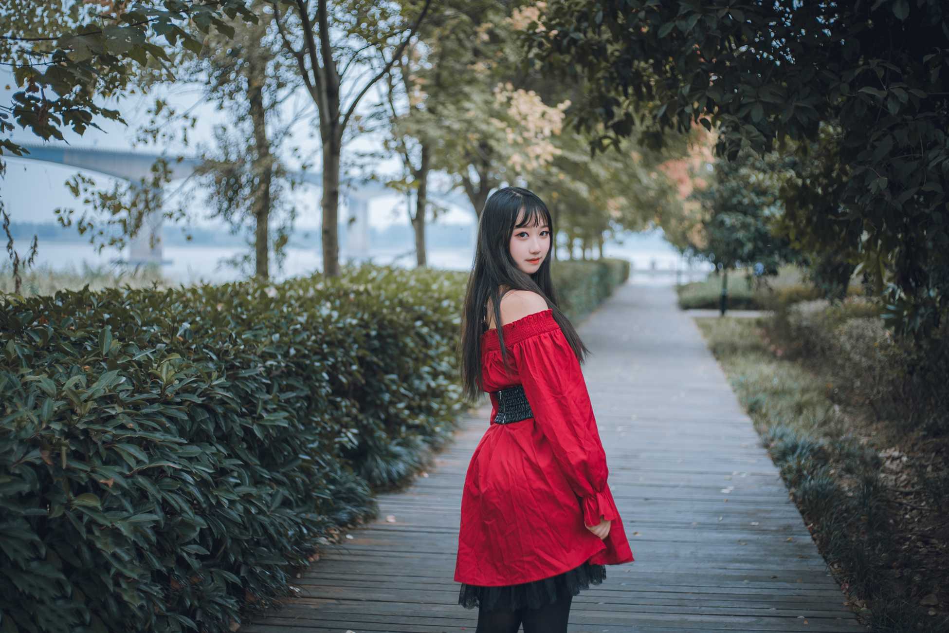 图片[12]-[喵糖映画]VOL.453 红与黑[30P] – 速更版-美库