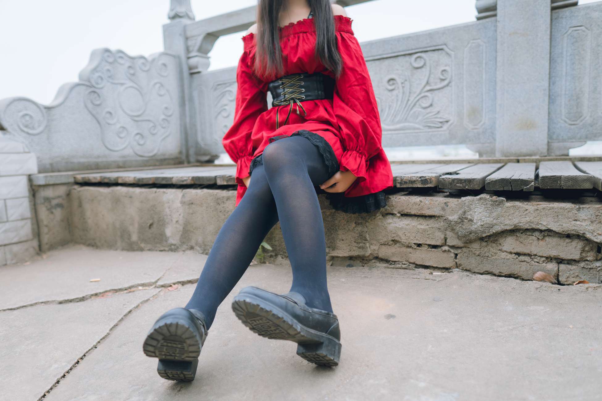 图片[20]-[喵糖映画]VOL.453 红与黑[30P] – 速更版-美库